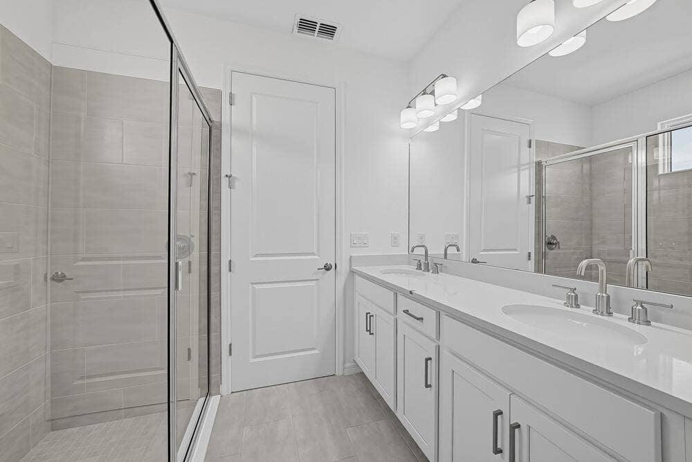 9329 SW Lorenzo Way, Port St Lucie, FL 34987 9329 SW Lorenzo Way - Ready Now