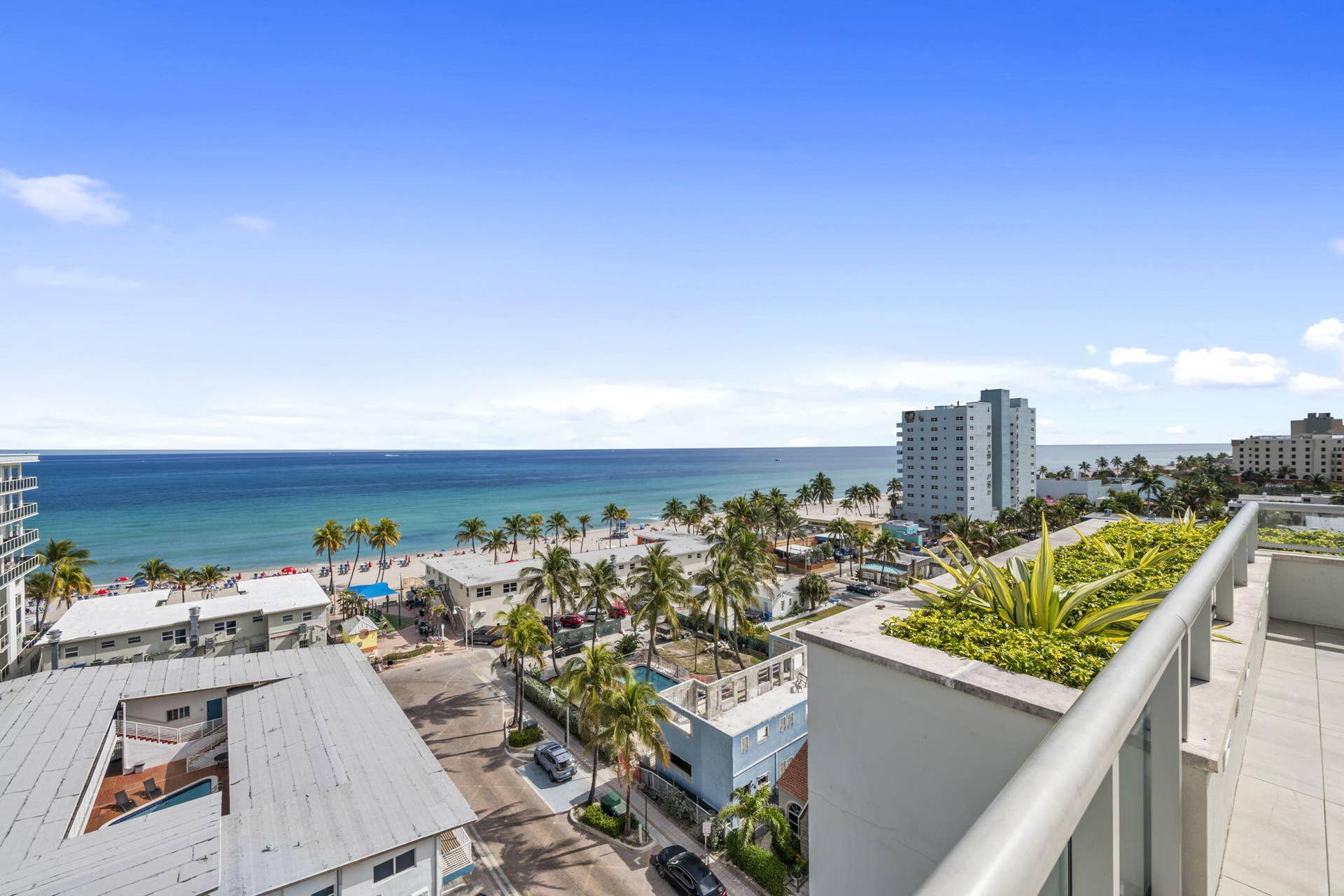 777 N Ocean Drive, Hollywood, FL 33019 Building Views