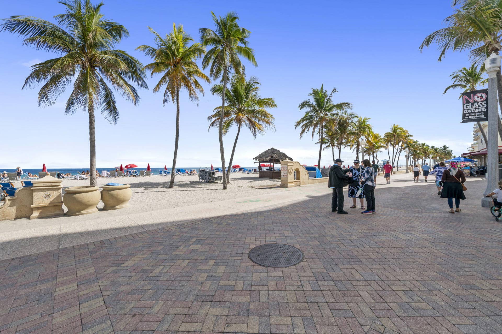 777 N Ocean Drive, Hollywood, FL 33019 Hollywood Beach Broadwalk