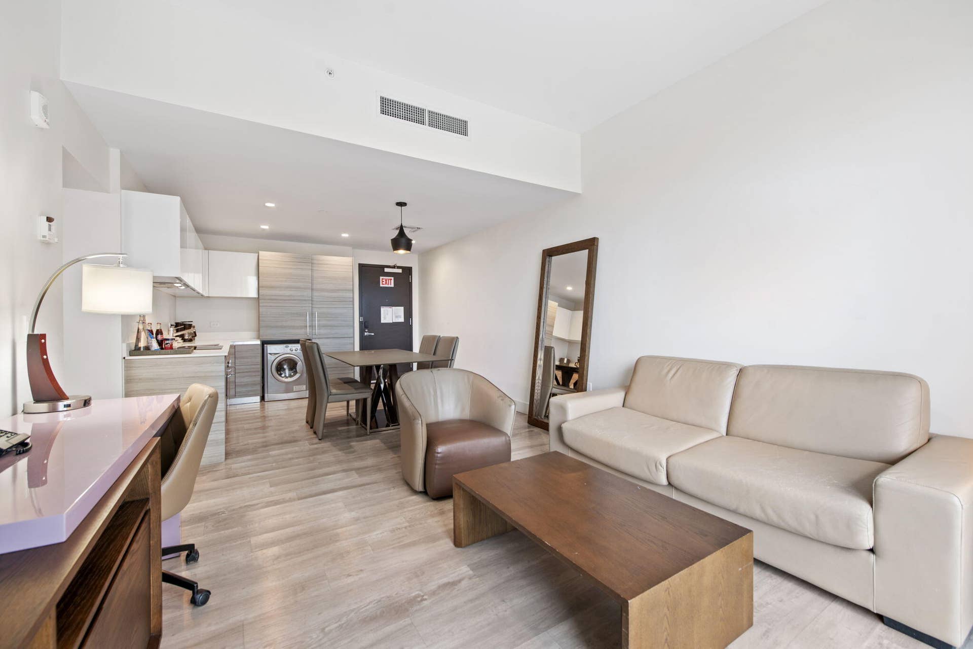 777 N Ocean Drive, Hollywood, FL 33019 Living & Kitchen