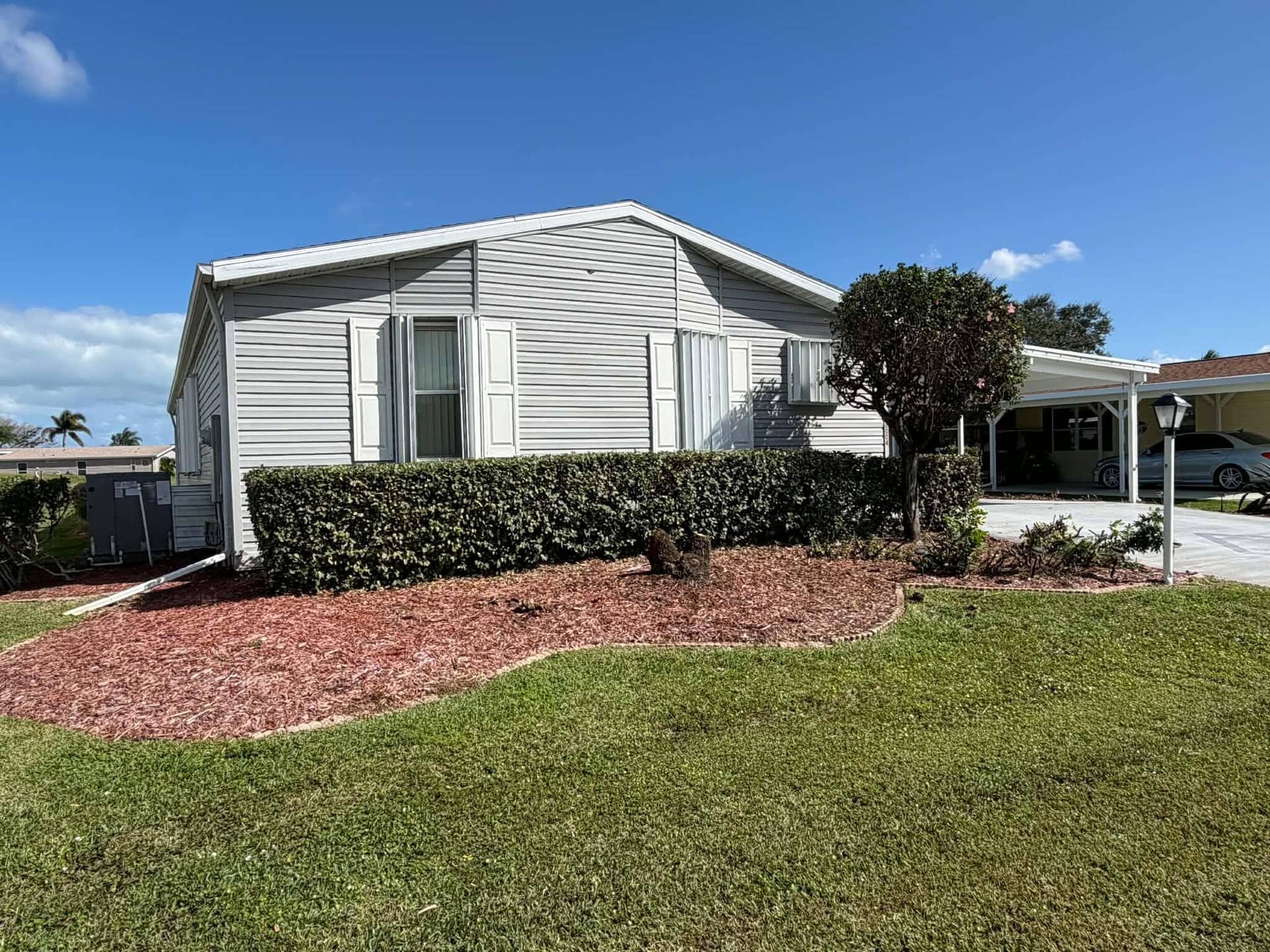 8004 9TH HOLE Drive, Port St Lucie, FL 34952 59dc4c5d-a2d4-4f0f-97ee-0e4666e2a034