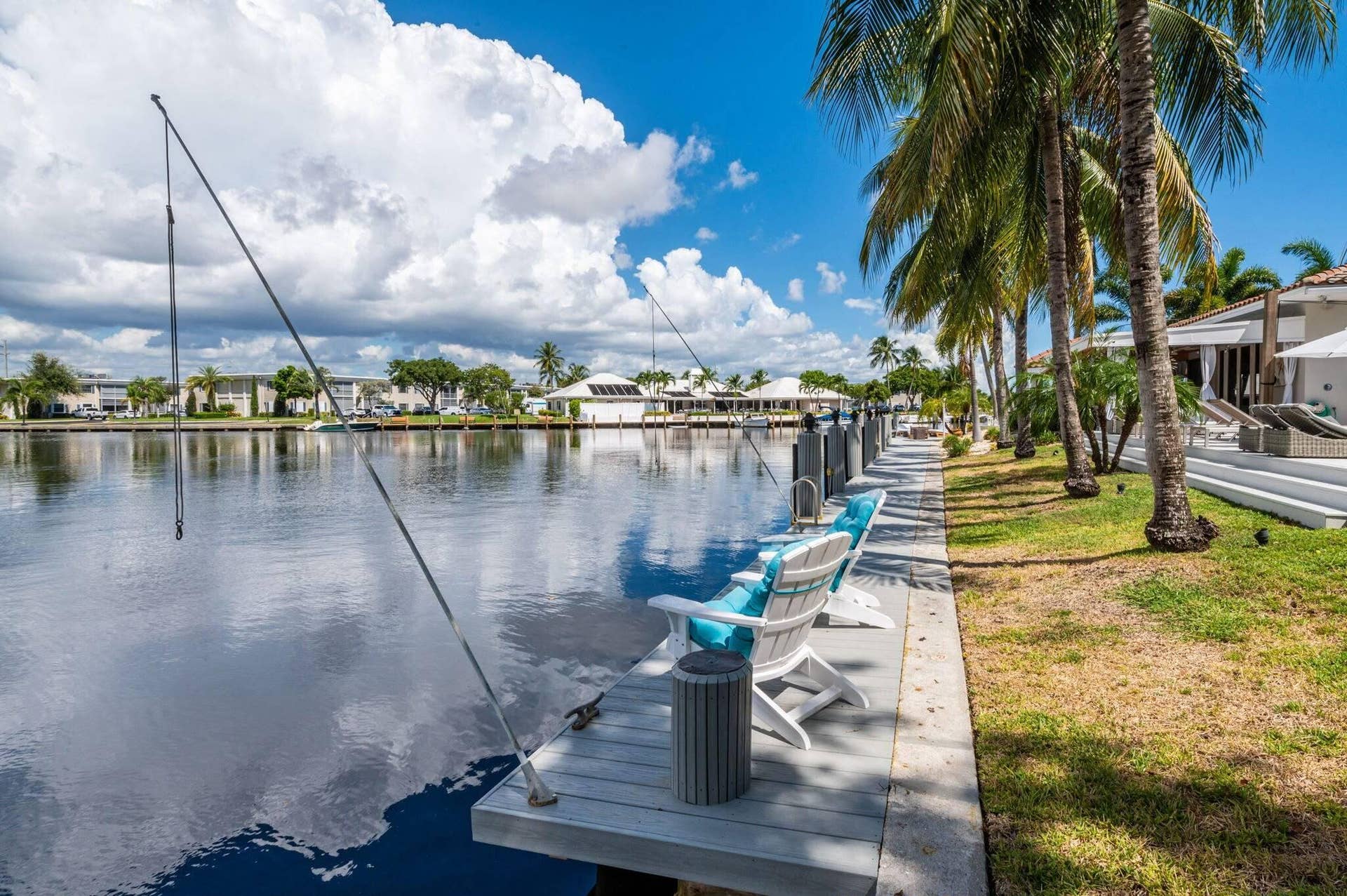 6541 NE 20TH Avenue, Fort Lauderdale, FL 33308 .