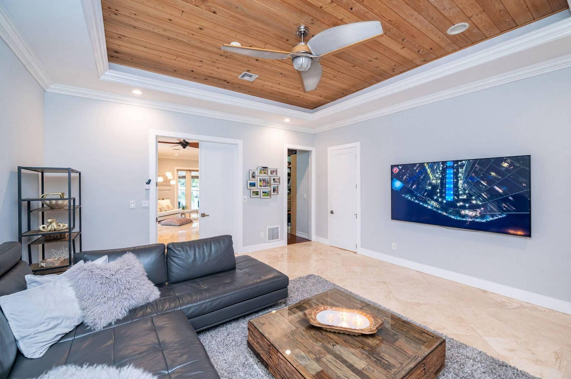 6541 NE 20TH Avenue, Fort Lauderdale, FL 33308 Media Room for Relaxing & Entertaining