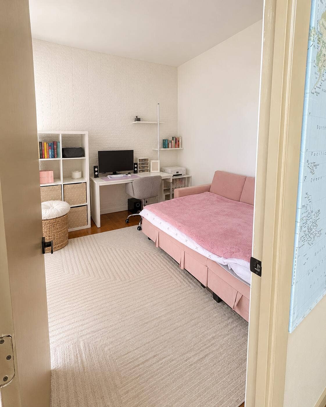 10_Second_Bedroom
