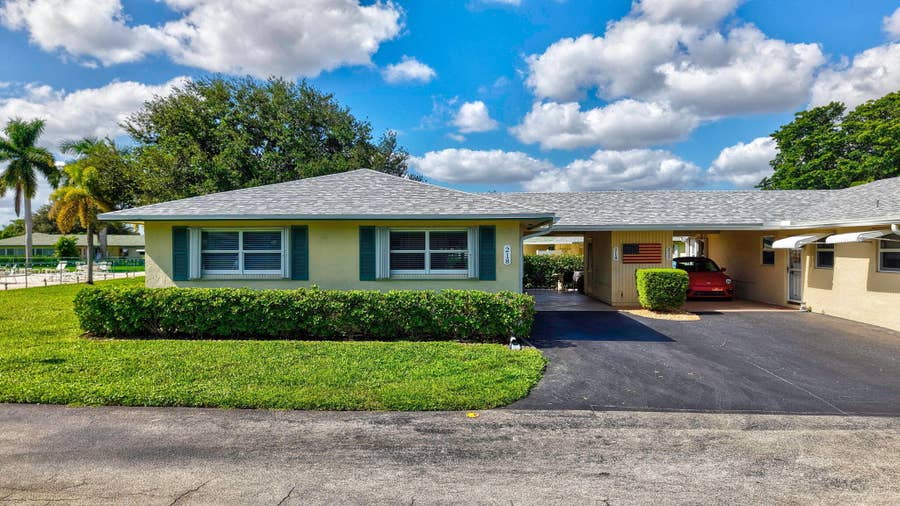 Property photo for 218 Cardinal Lane, Delray Beach, FL