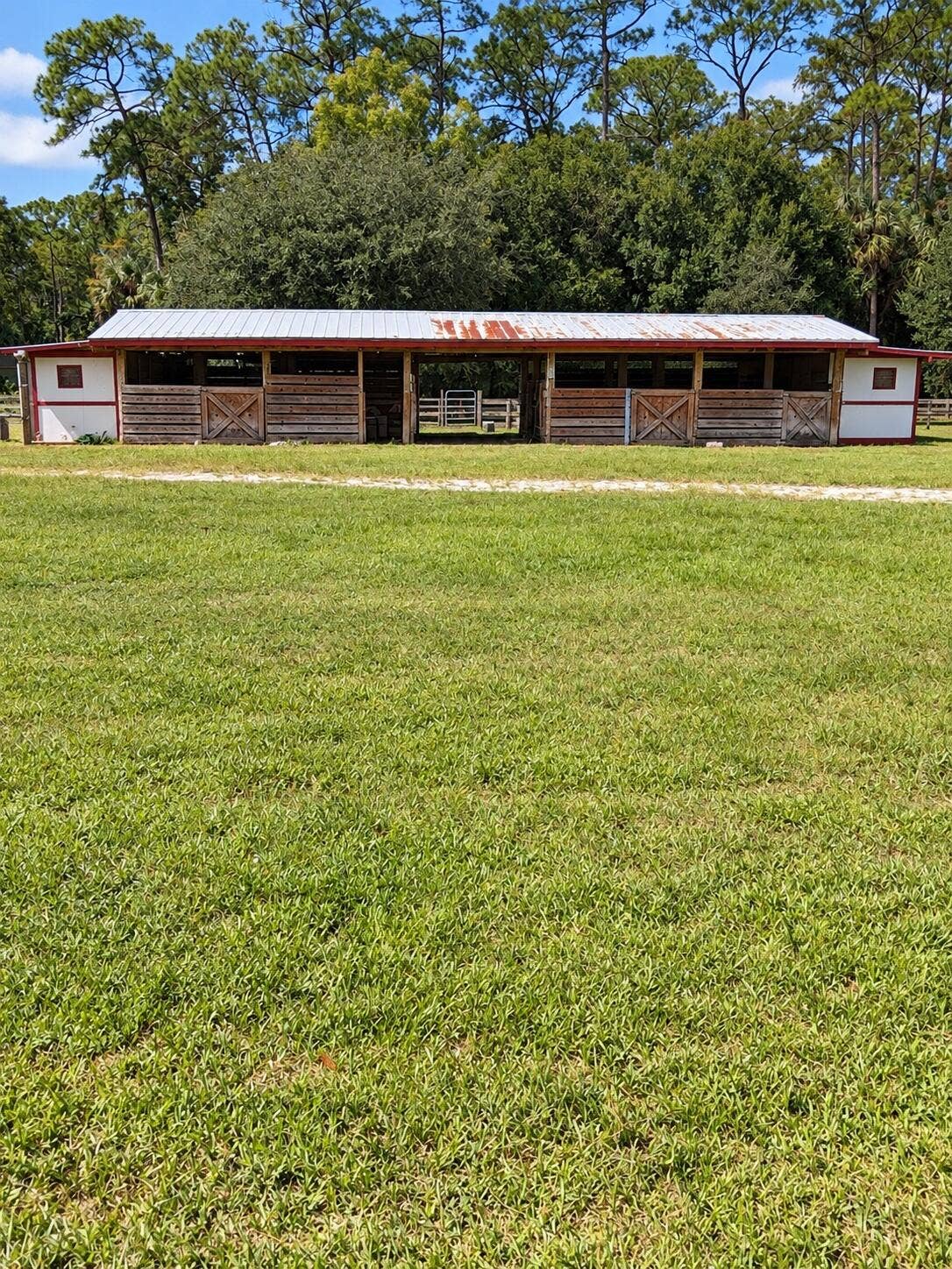 14594 GRUBER Lane, Loxahatchee Groves, FL 33470 8 STALL BARN
