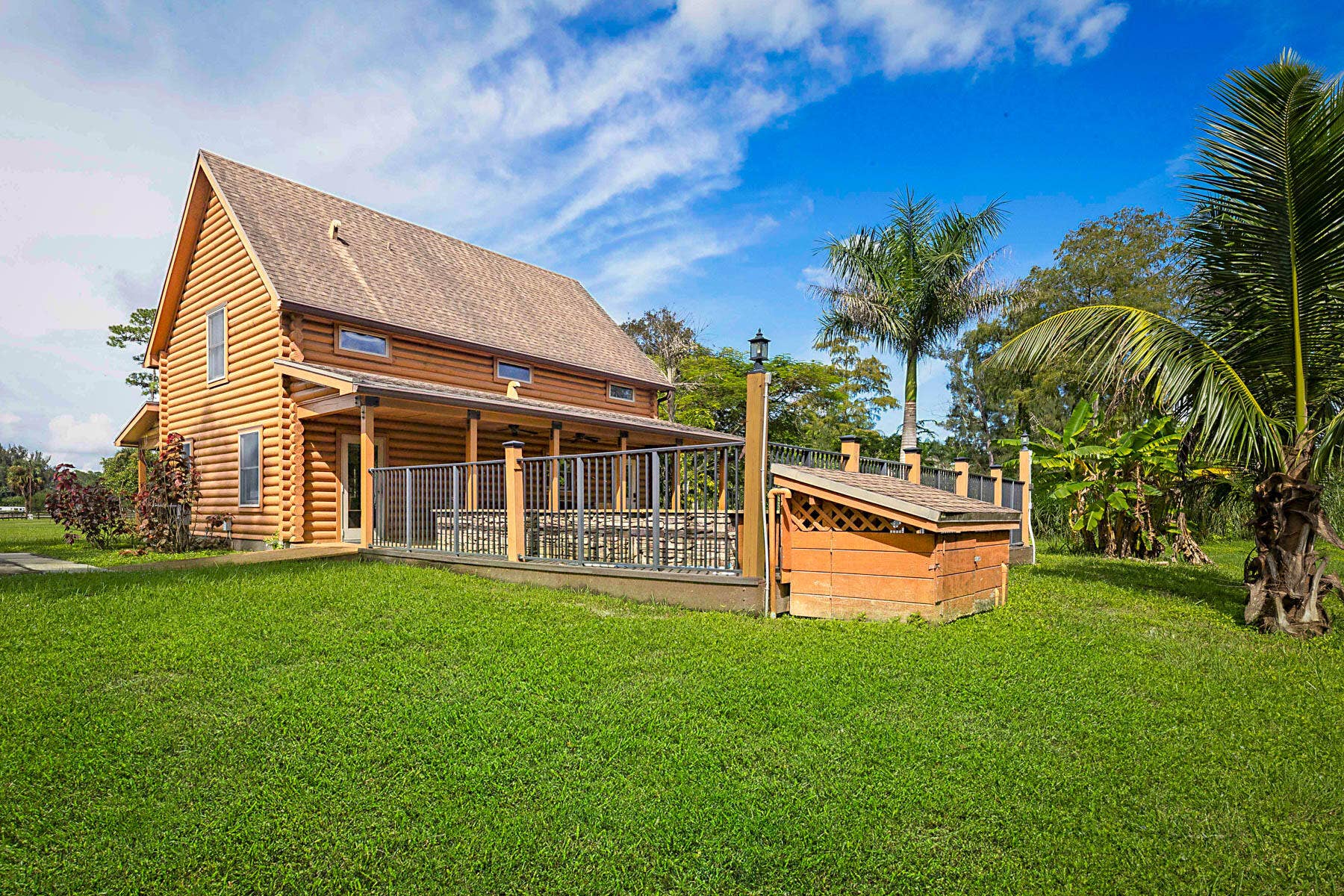 14594 GRUBER Lane, Loxahatchee Groves, FL 33470 BACK OF LOG CABIN