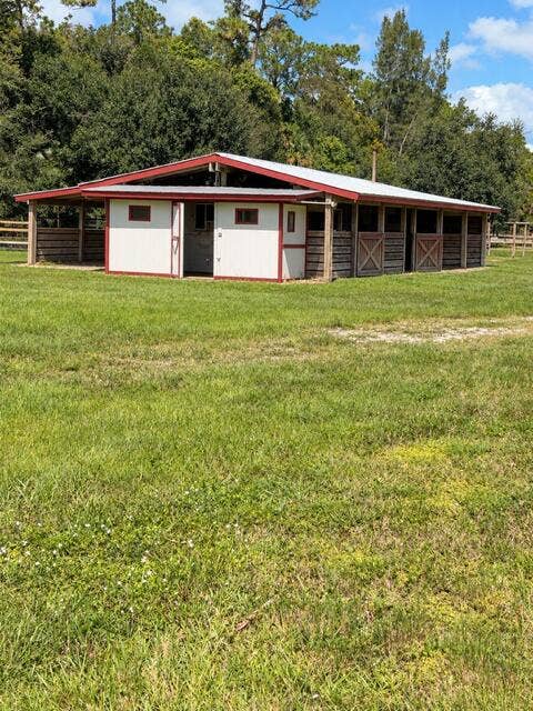14594 GRUBER Lane, Loxahatchee Groves, FL 33470 8 STALL BARN