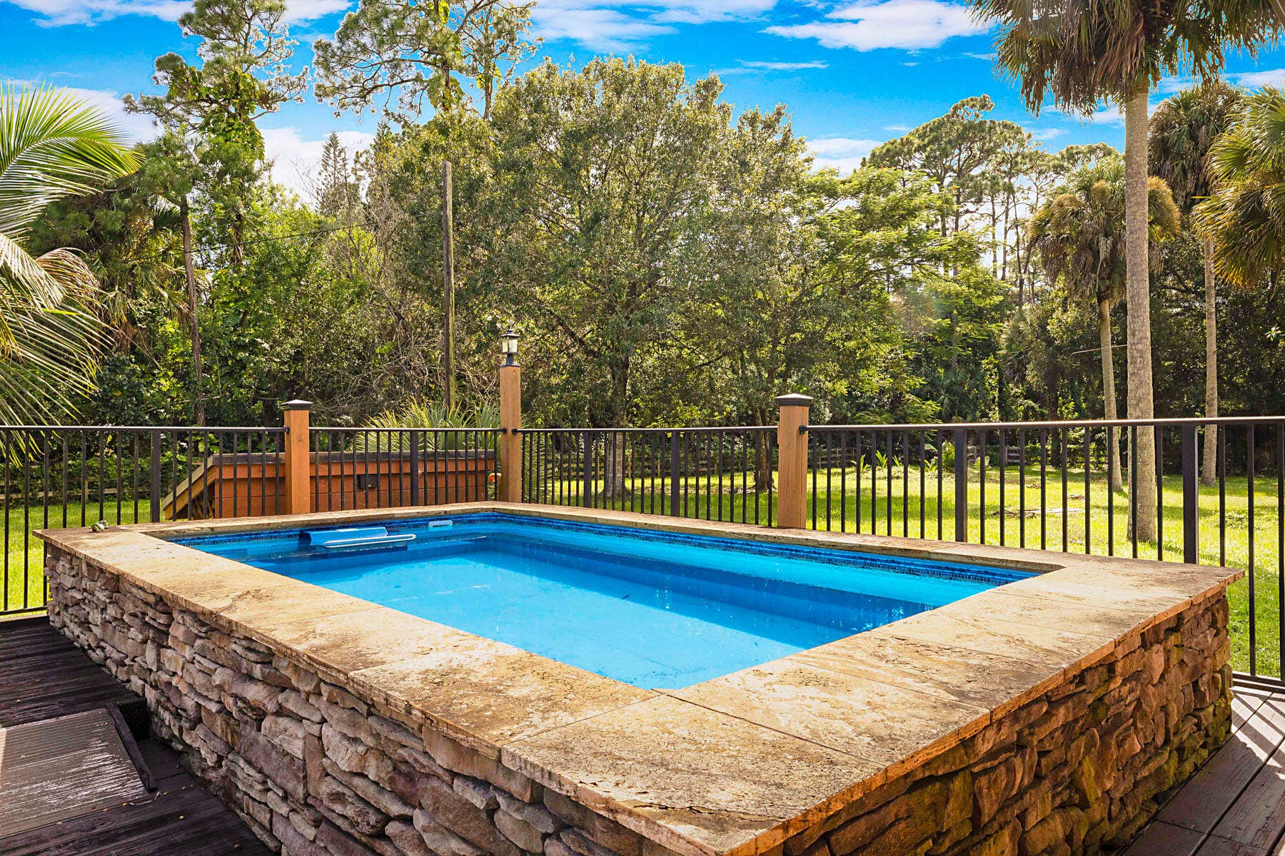 14594 GRUBER Lane, Loxahatchee Groves, FL 33470 SWIM SPA