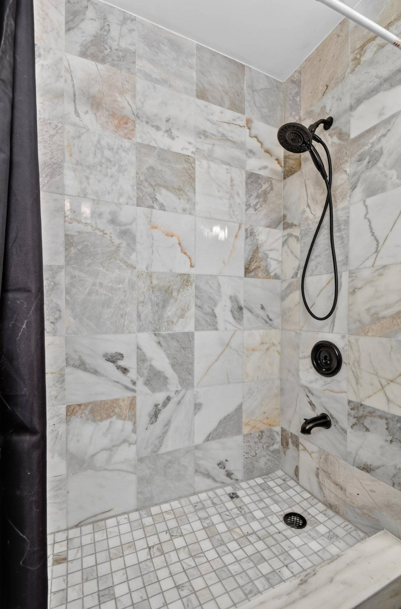 4280 DESTE Court, Lake Worth, FL 33467 Upstairs Shower