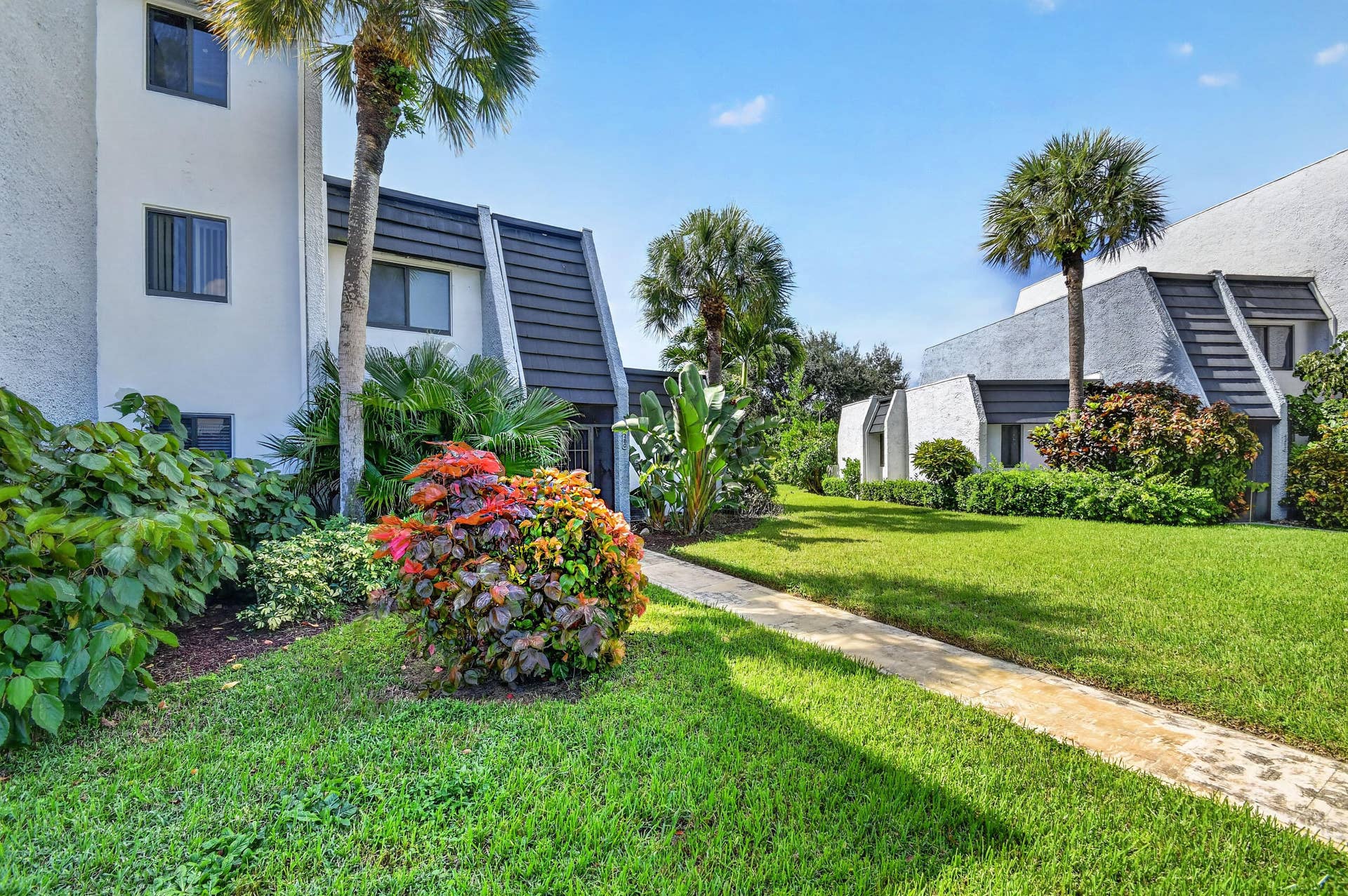 4280 DESTE Court, Lake Worth, FL 33467 4280 D'Este Ct