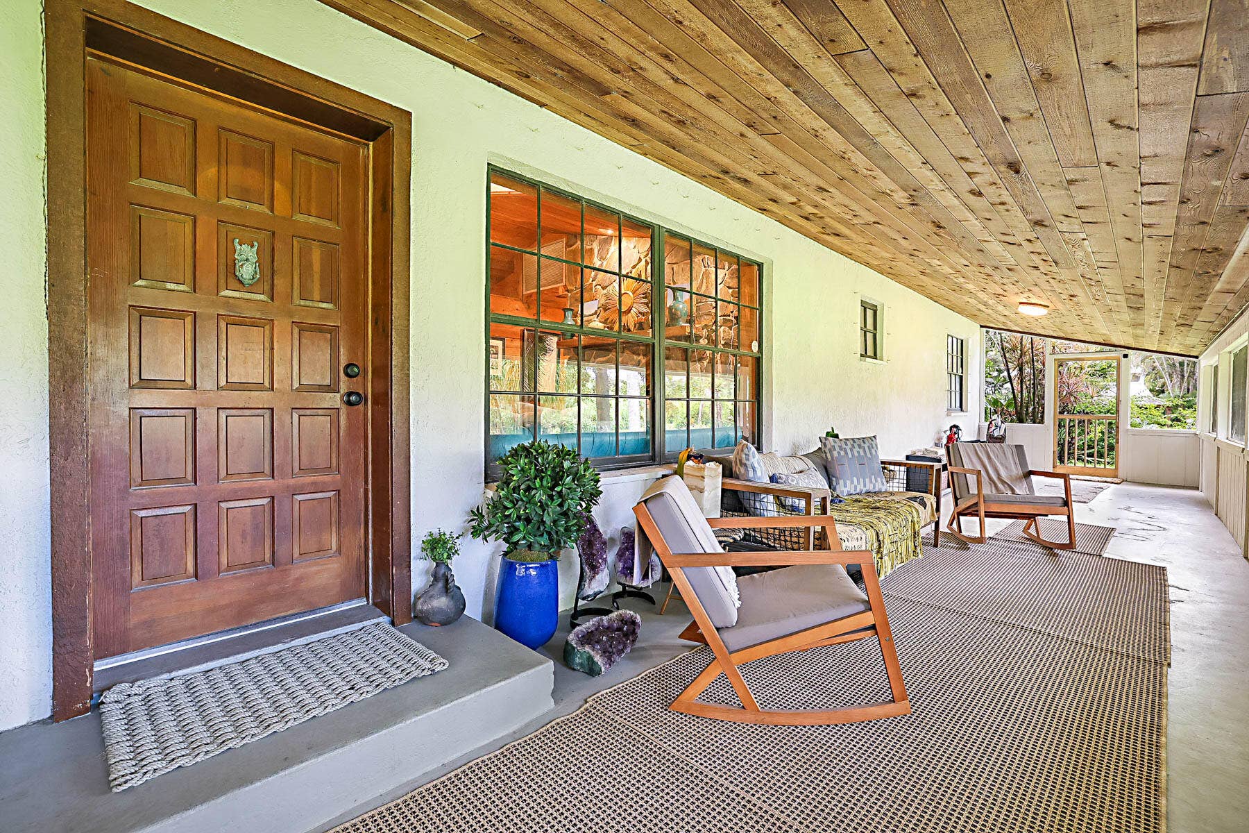 screened porch
