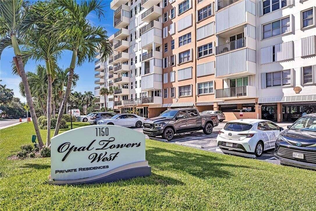 1150 Hillsboro Mile, #202, Hillsboro Beach, FL 33062 20240731080124493677000000-o