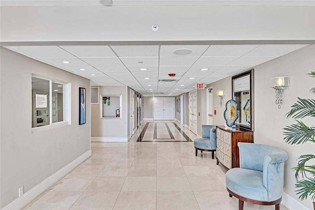 1150 Hillsboro Mile, #202, Hillsboro Beach, FL 33062 20240731080125253453000000-o