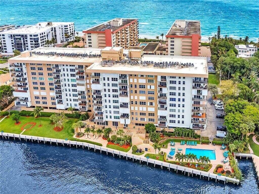 1150 Hillsboro Mile, #202, Hillsboro Beach, FL 33062 20240731080125987194000000-o