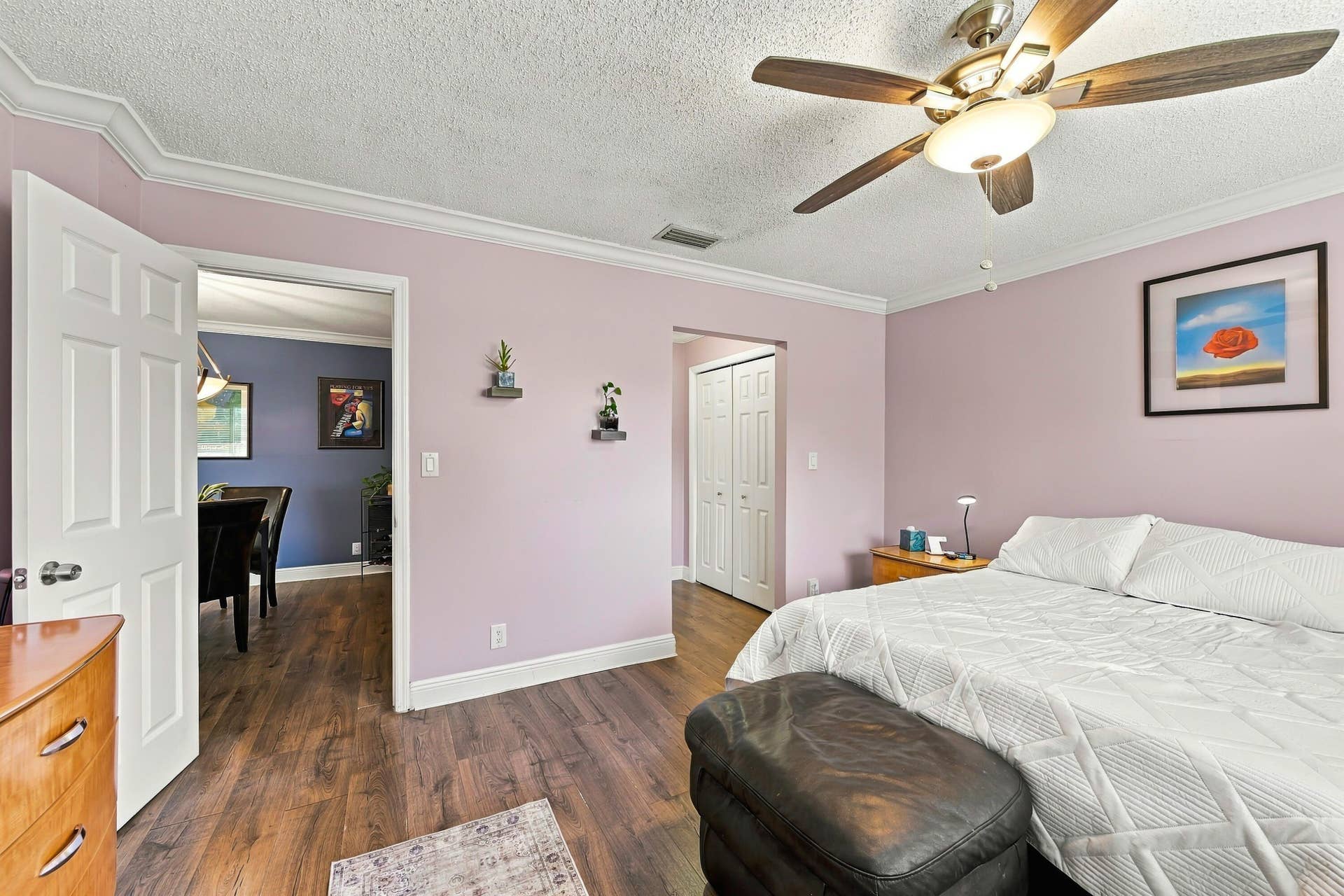 22_primary bedroom