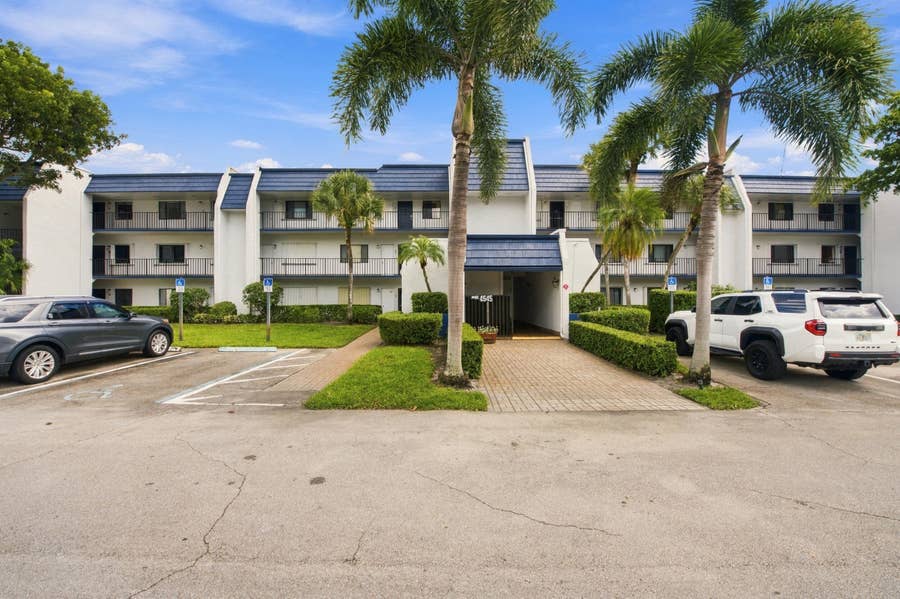 Property photo for 4545 LUXEMBURG Court, #303, Lake Worth, FL