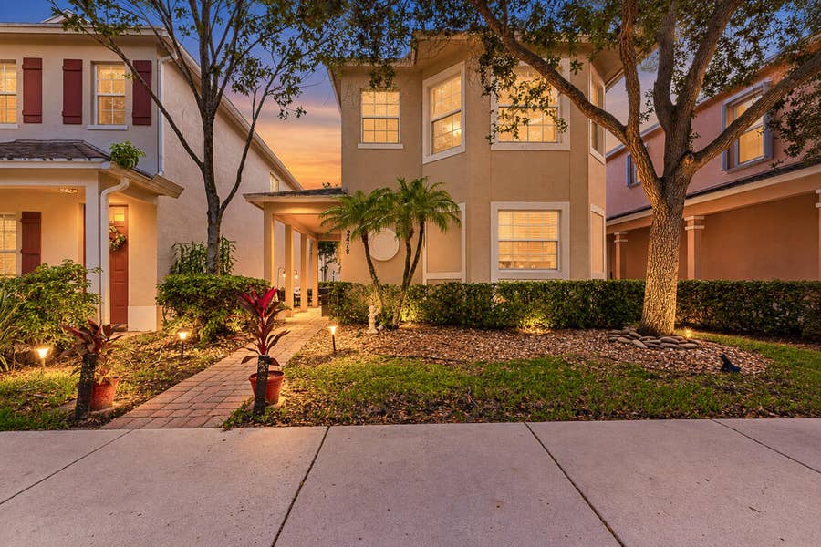 Property photo for 2478 SE PINELAND Drive, Port St Lucie, FL
