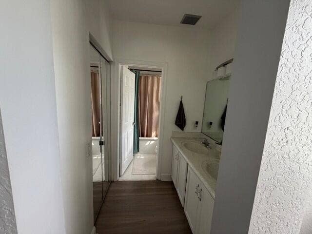3013 Laurel Ridge Circle, Riviera Beach, FL 33404 3013 LAUREL RIDGE MASTER BATH