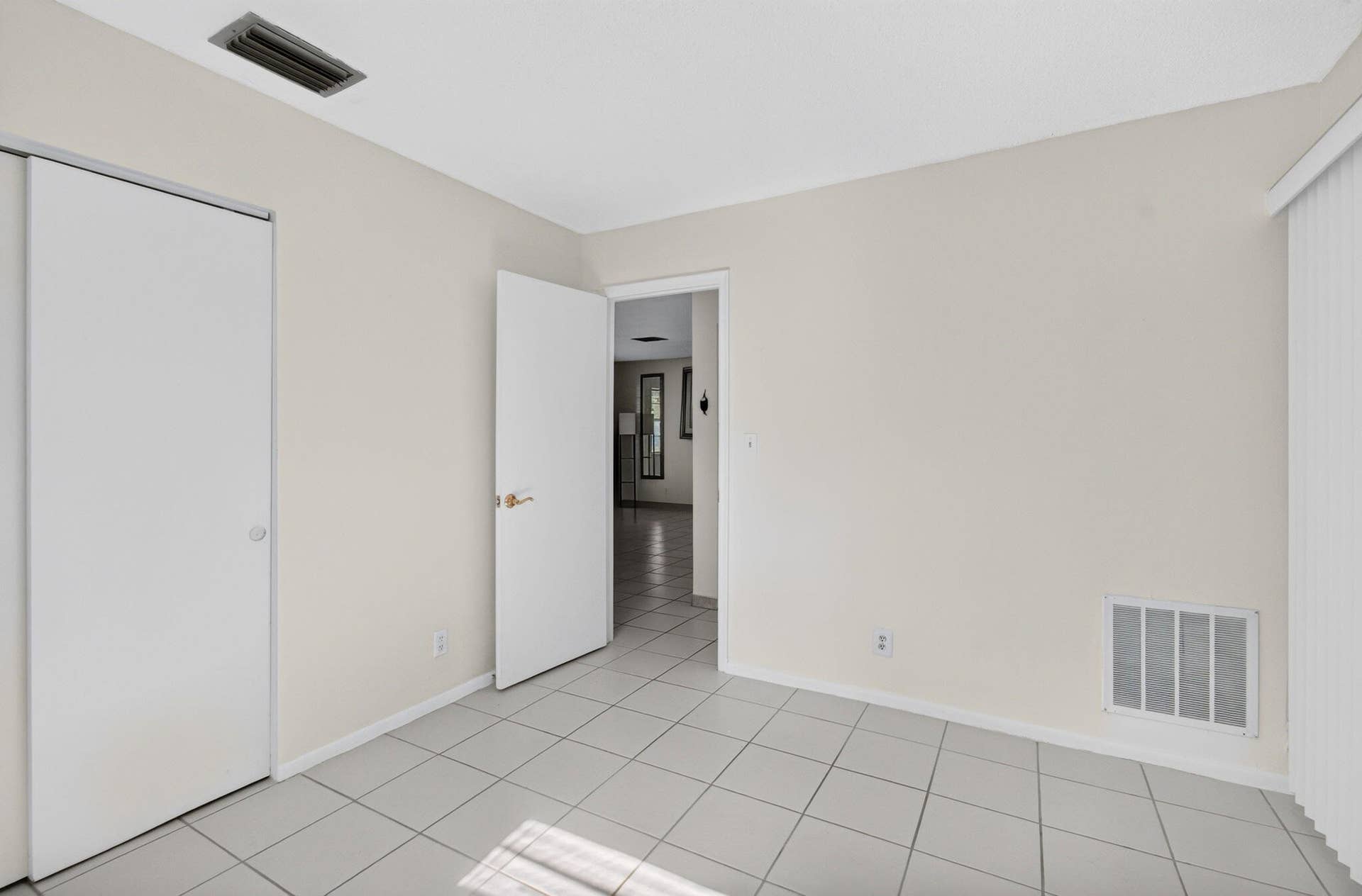 2703 Peer Lane, Delray Beach, FL 33445 2nd bedroom