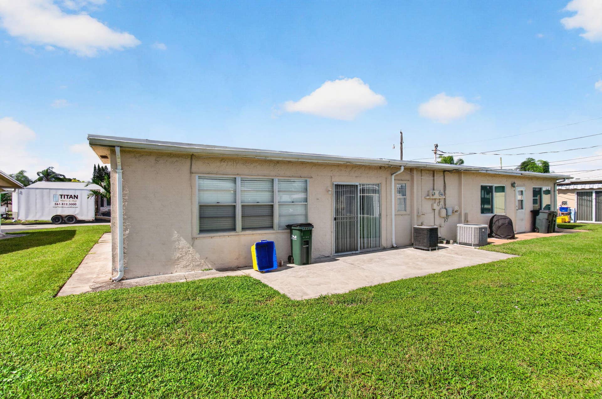 2703 Peer Lane, Delray Beach, FL 33445 1000172082