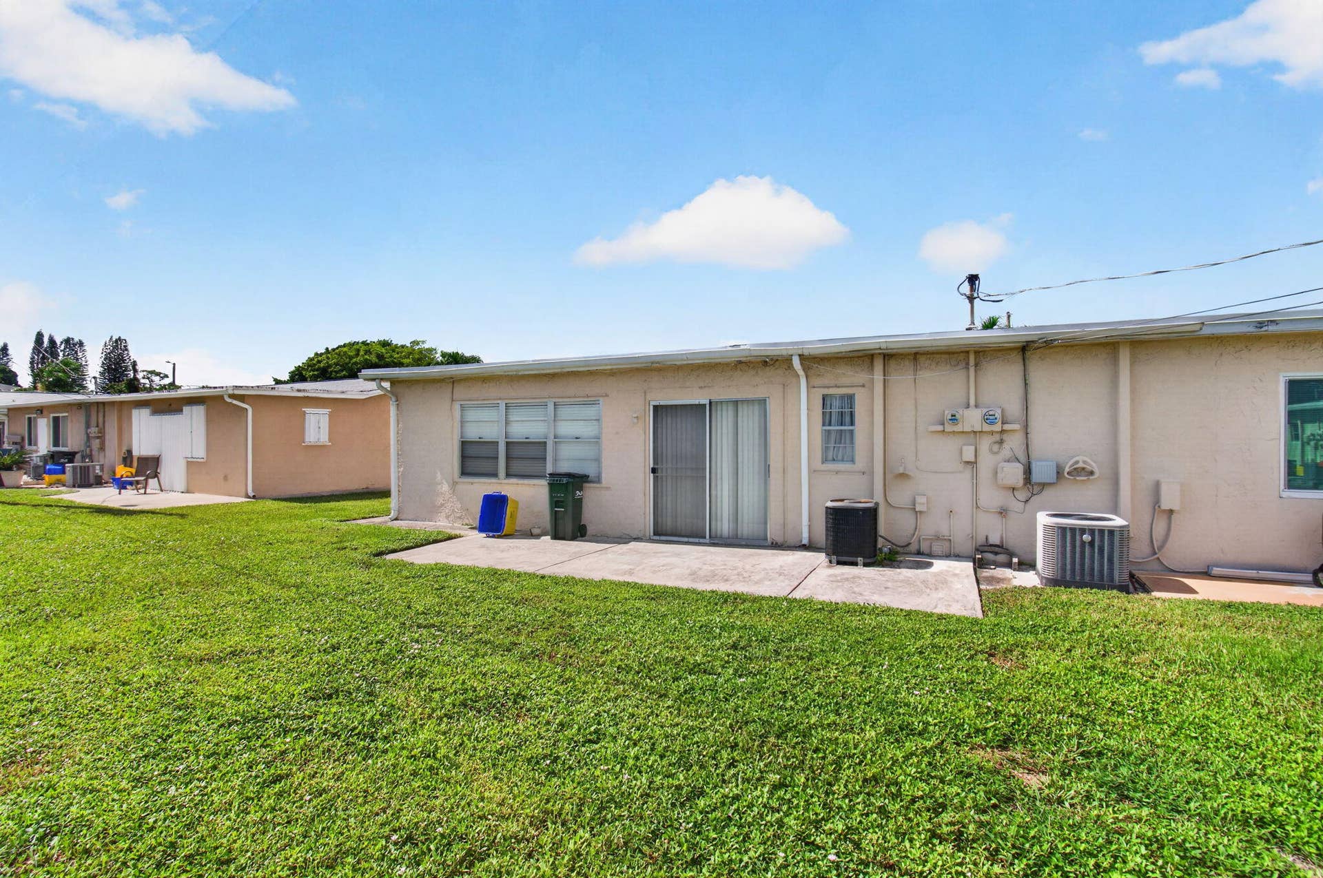 2703 Peer Lane, Delray Beach, FL 33445 1000172070