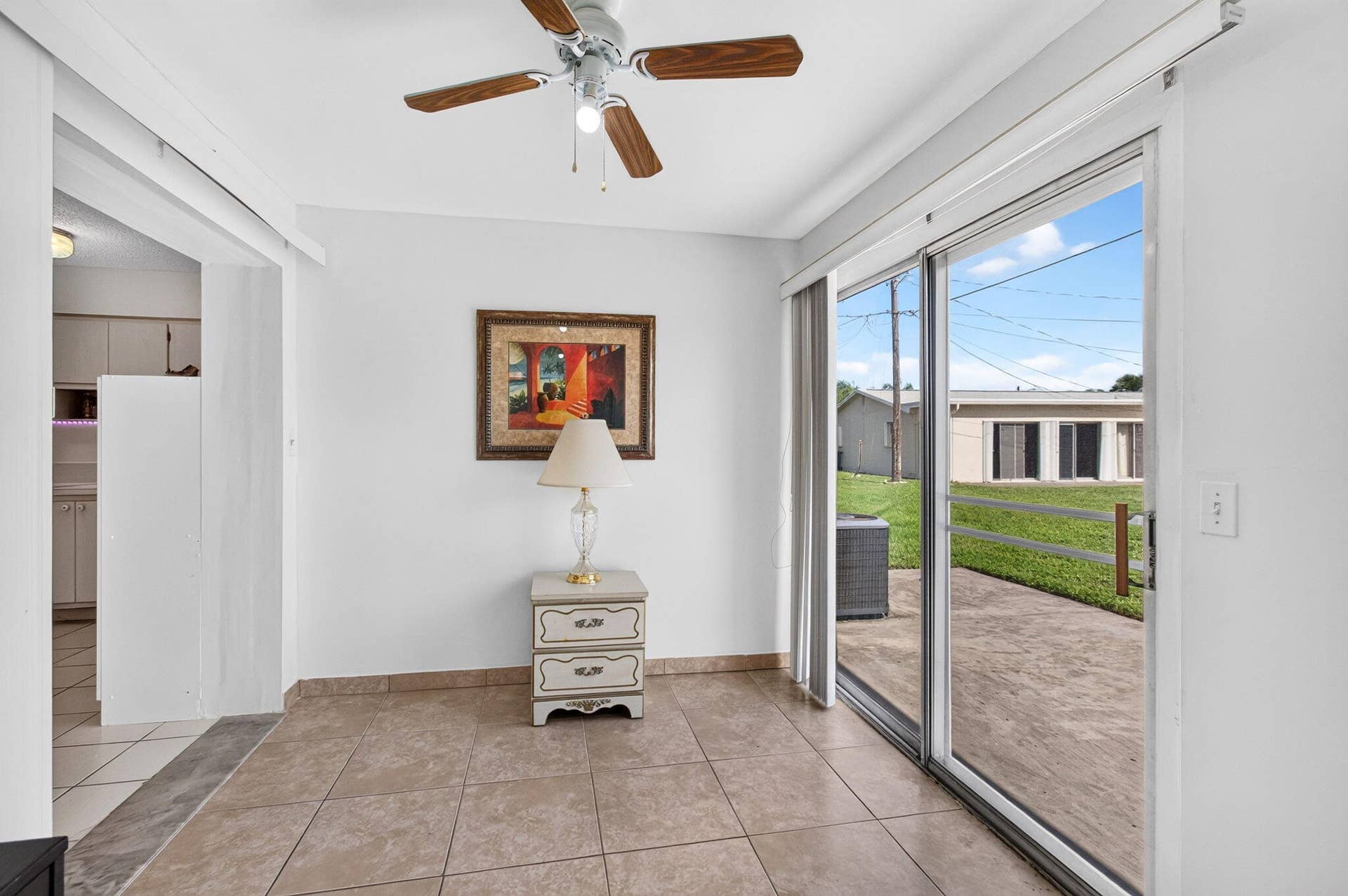 2703 Peer Lane, Delray Beach, FL 33445 Enclosed patio - enlarged sqft compared to what is shown.