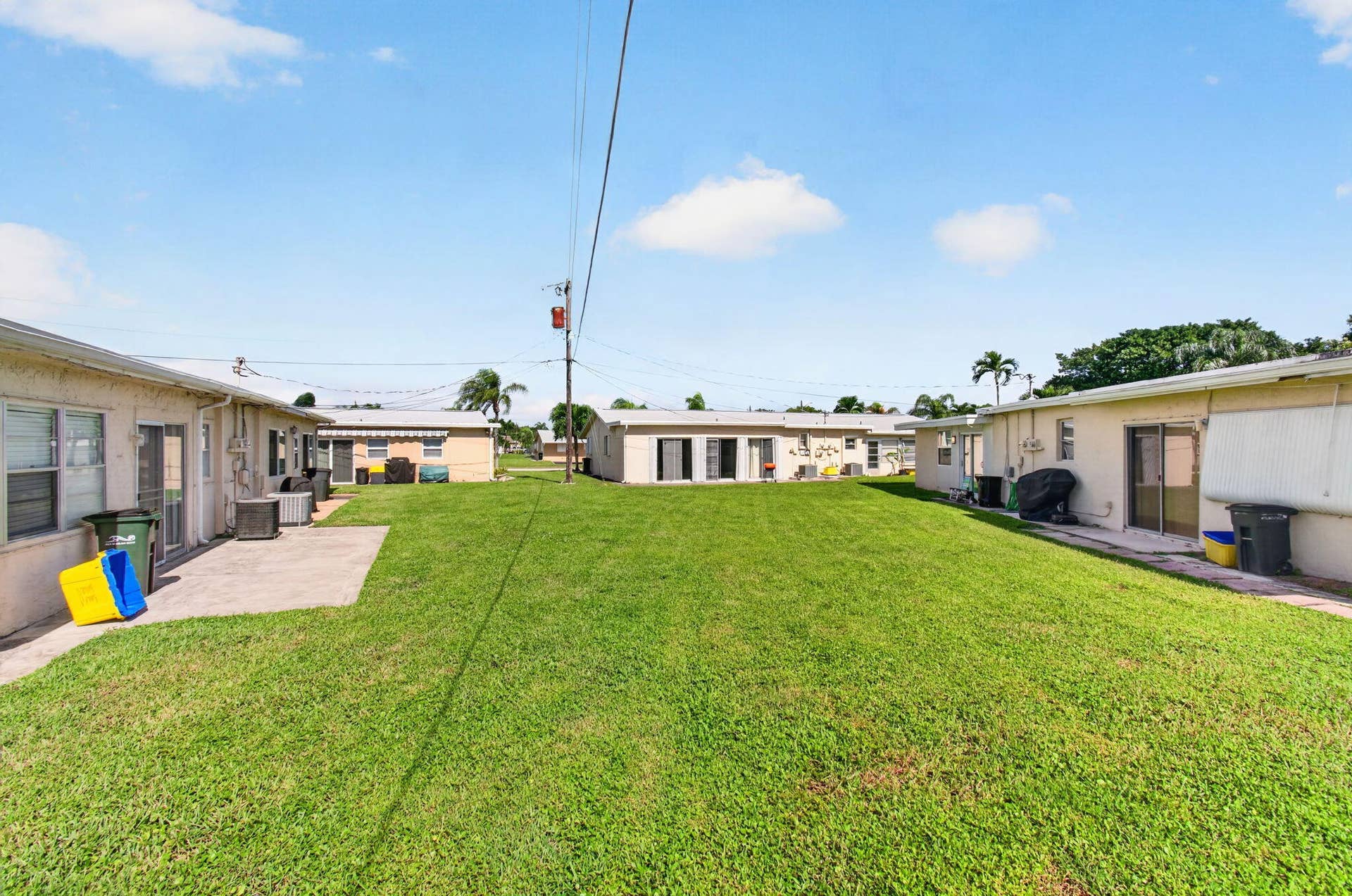 2703 Peer Lane, Delray Beach, FL 33445 1000172061