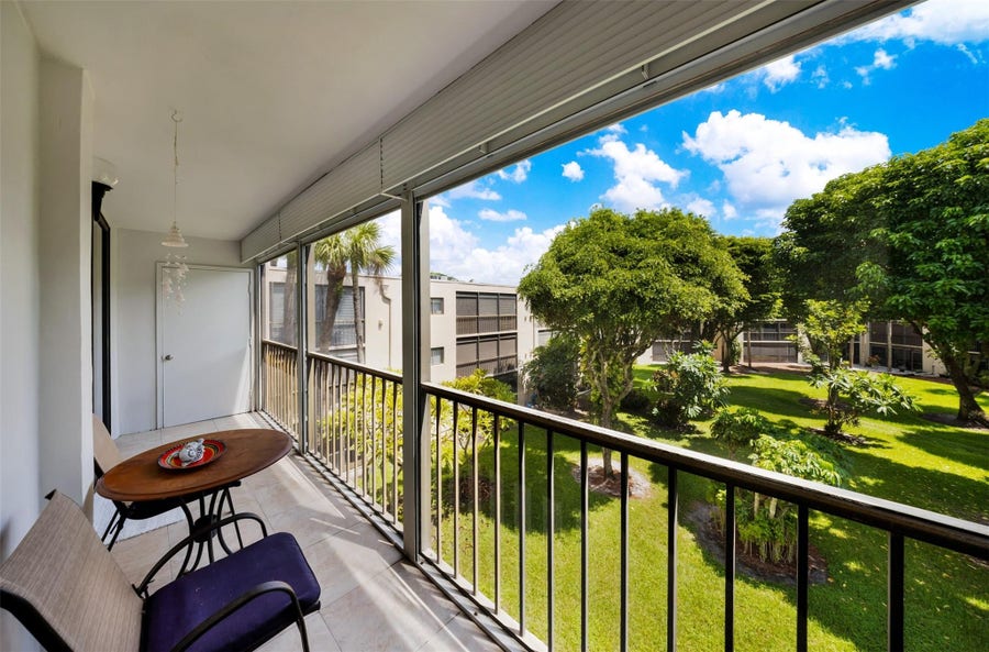 Property photo for 5250 LAS VERDES Circle, #317, Delray Beach, FL