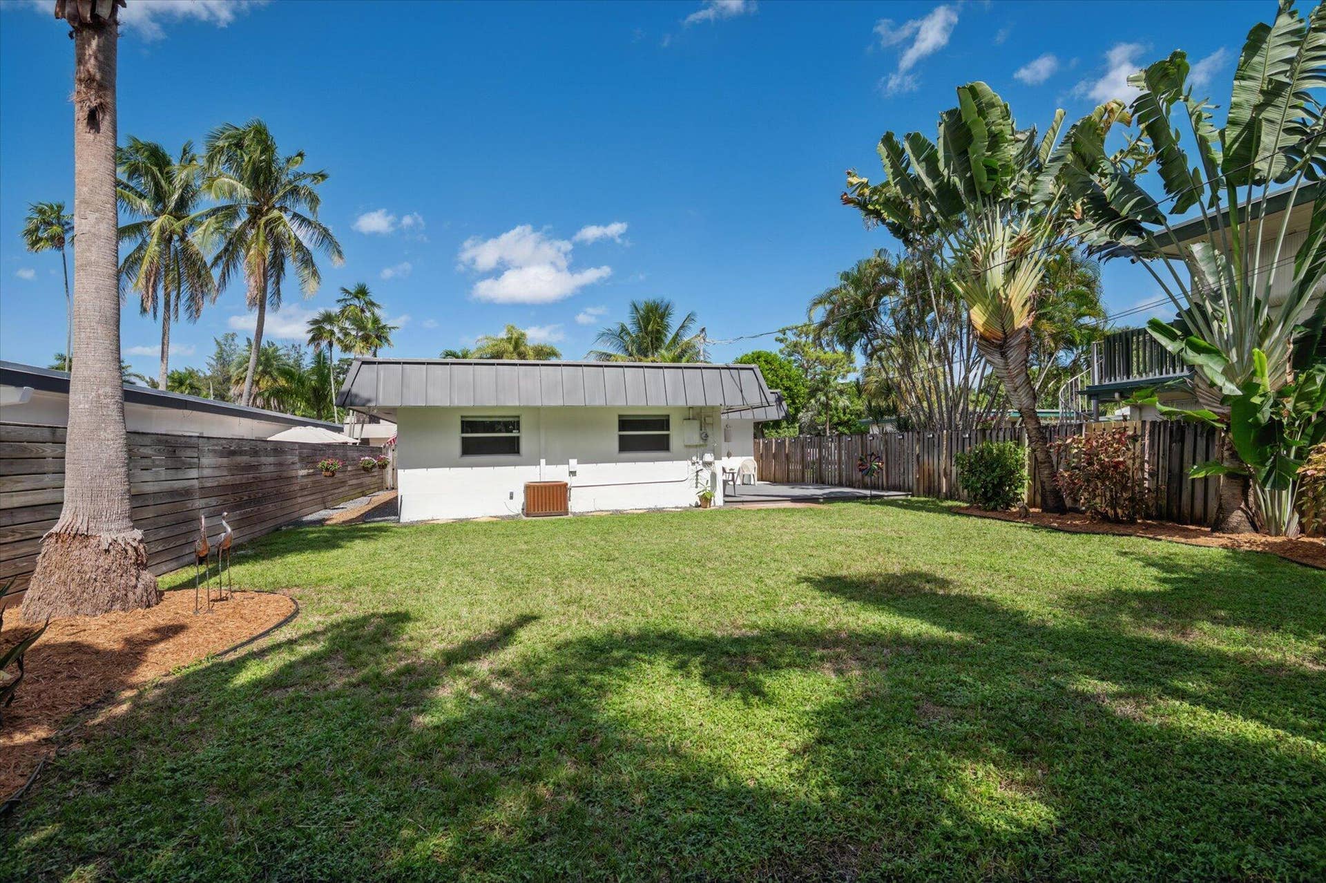 108 NE 22ND Street, Wilton Manors, FL 33305 16--108 NE 22nd St-21
