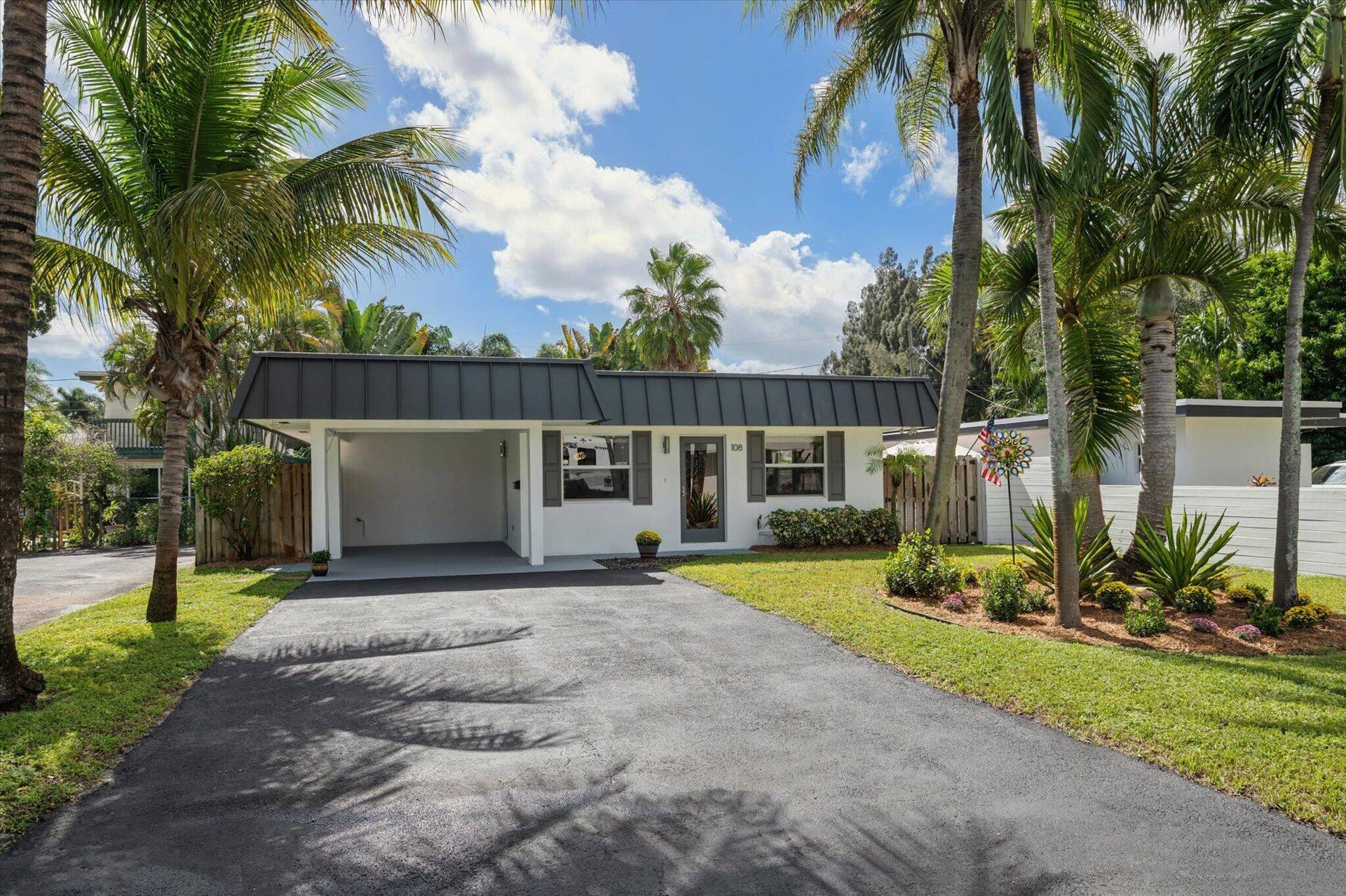 108 NE 22ND Street, Wilton Manors, FL 33305 25-108 NE 22nd St-1