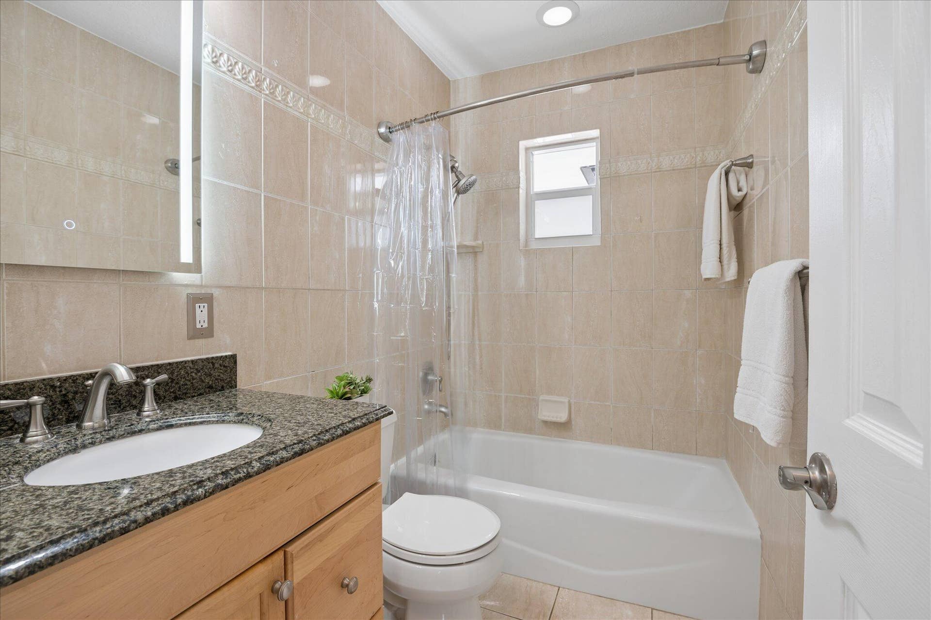 108 NE 22ND Street, Wilton Manors, FL 33305 10-108 NE 22nd St-14