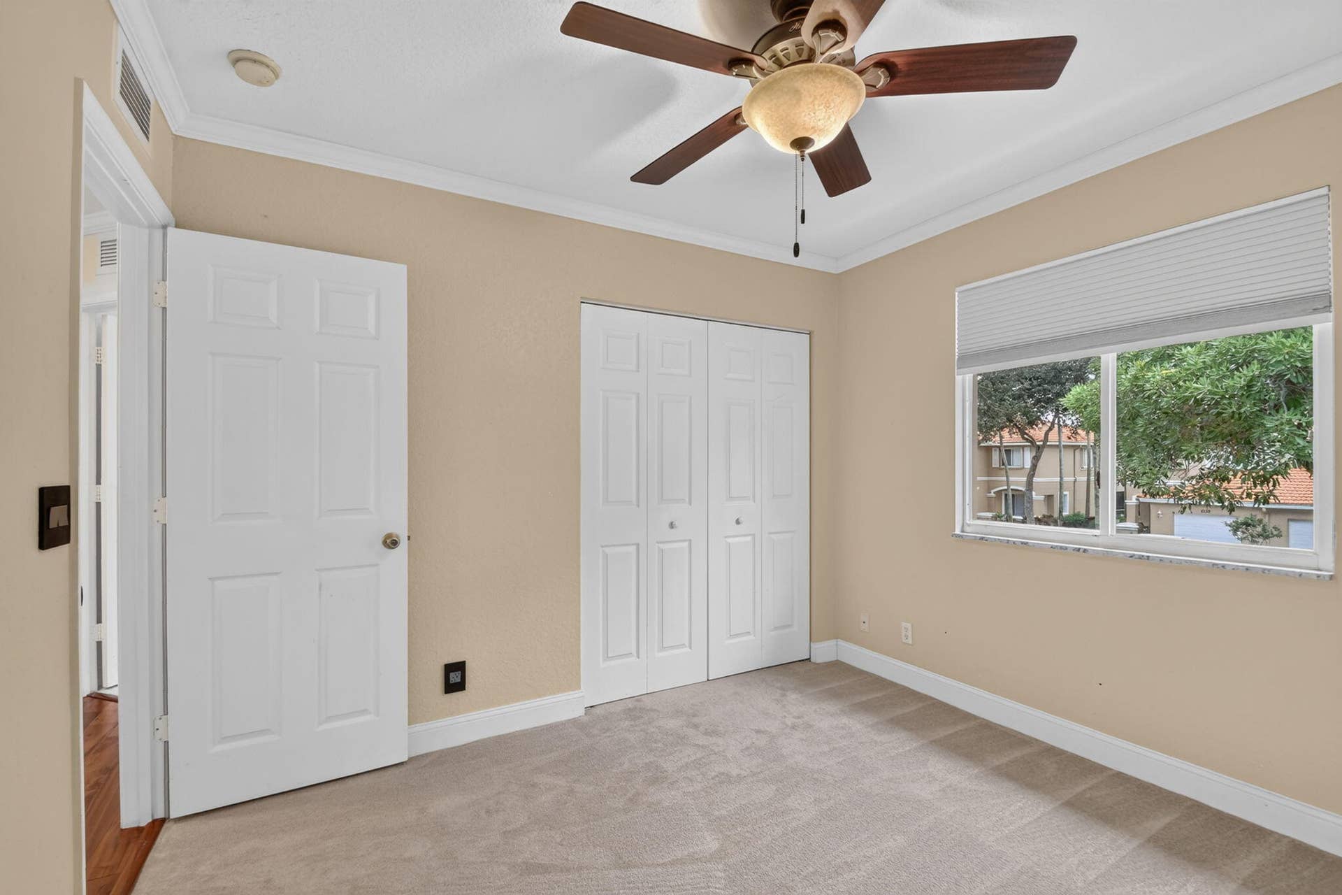 6143 Whalton Street, West Palm Beach, FL 33411 37-web-or-mls-DSC_9746