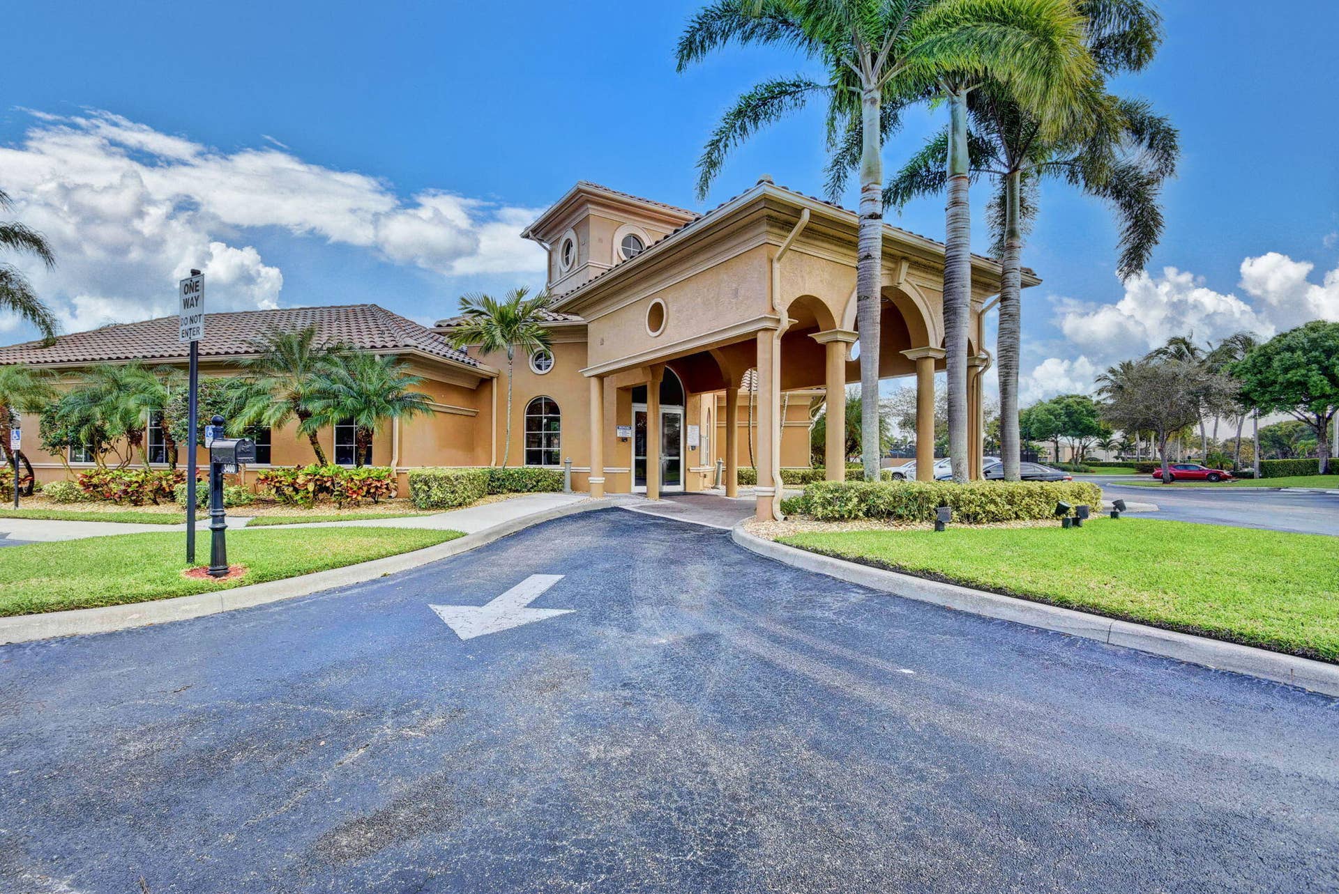 6143 Whalton Street, West Palm Beach, FL 33411 47-web-or-mls-02_42_45_untitled (45)