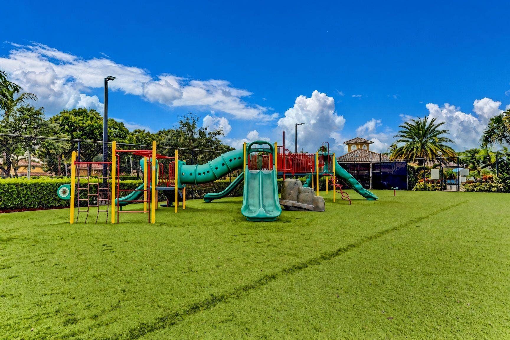 6143 Whalton Street, West Palm Beach, FL 33411 70-web-or-mls-Bg2P9