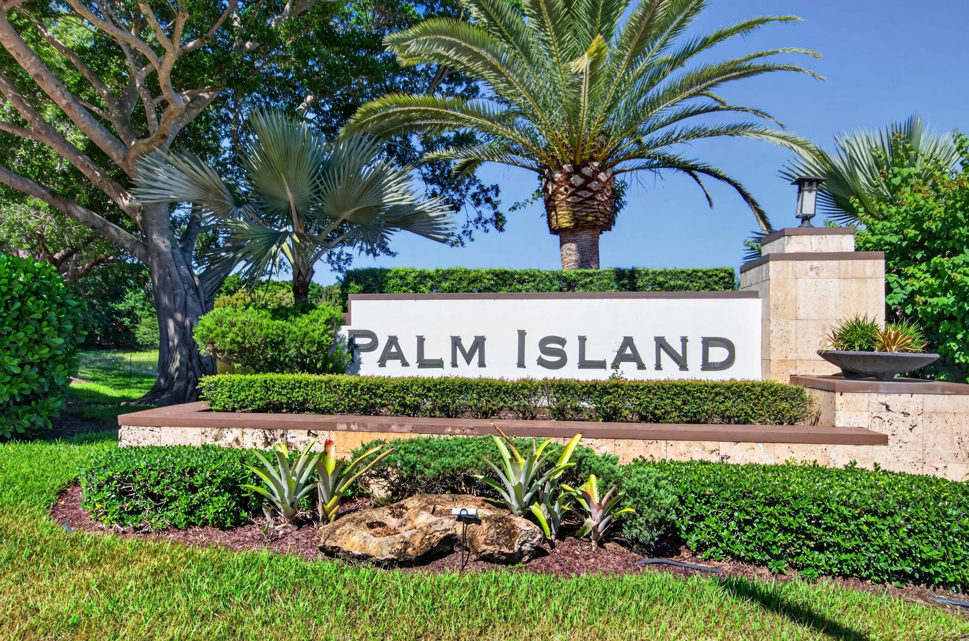 332 Palm Boulevard, Weston, FL 33326 100_332 palm island-98