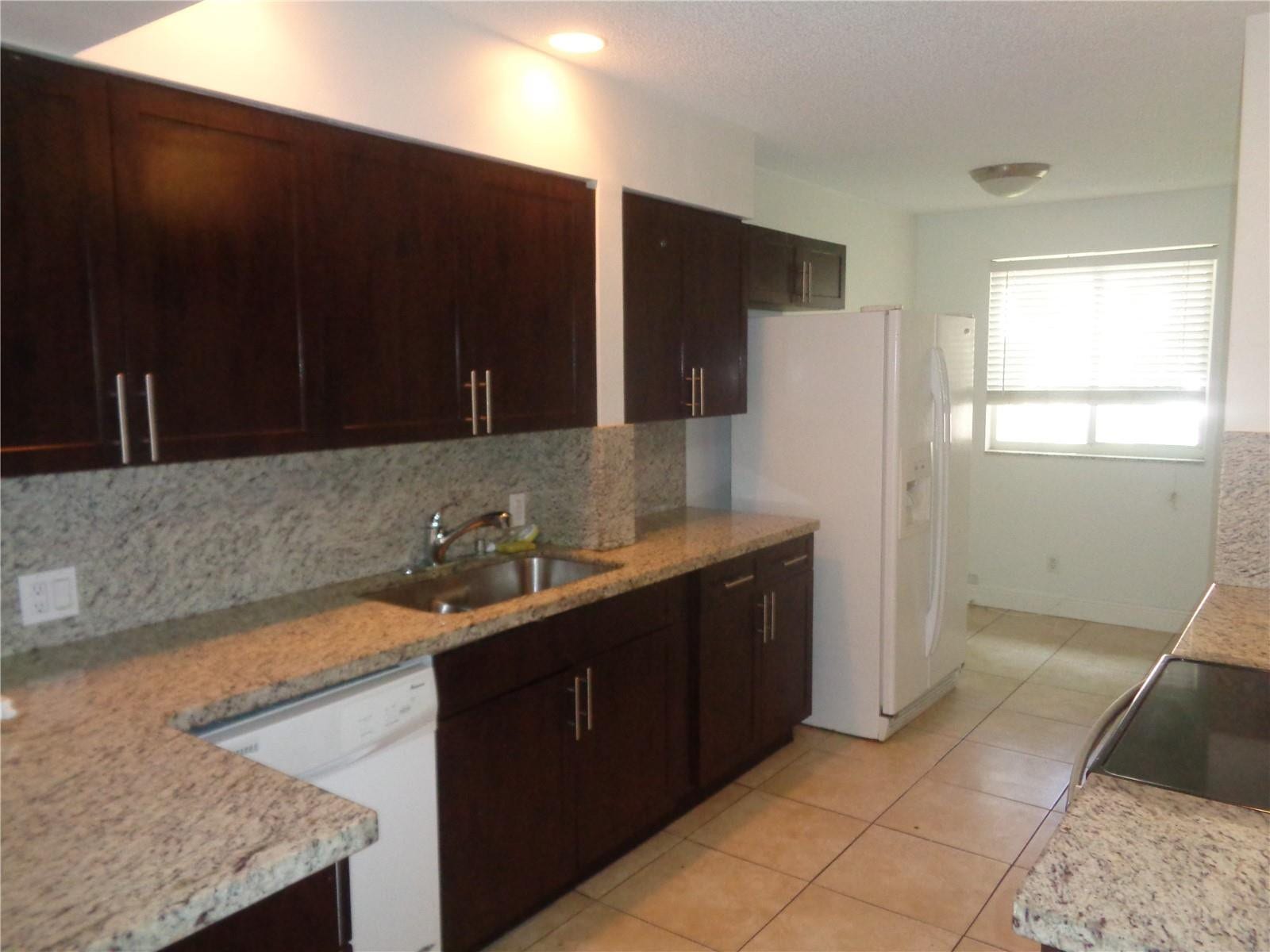 10939 W BROWARD Boulevard, #10939, Plantation, FL 33324 Photo 4