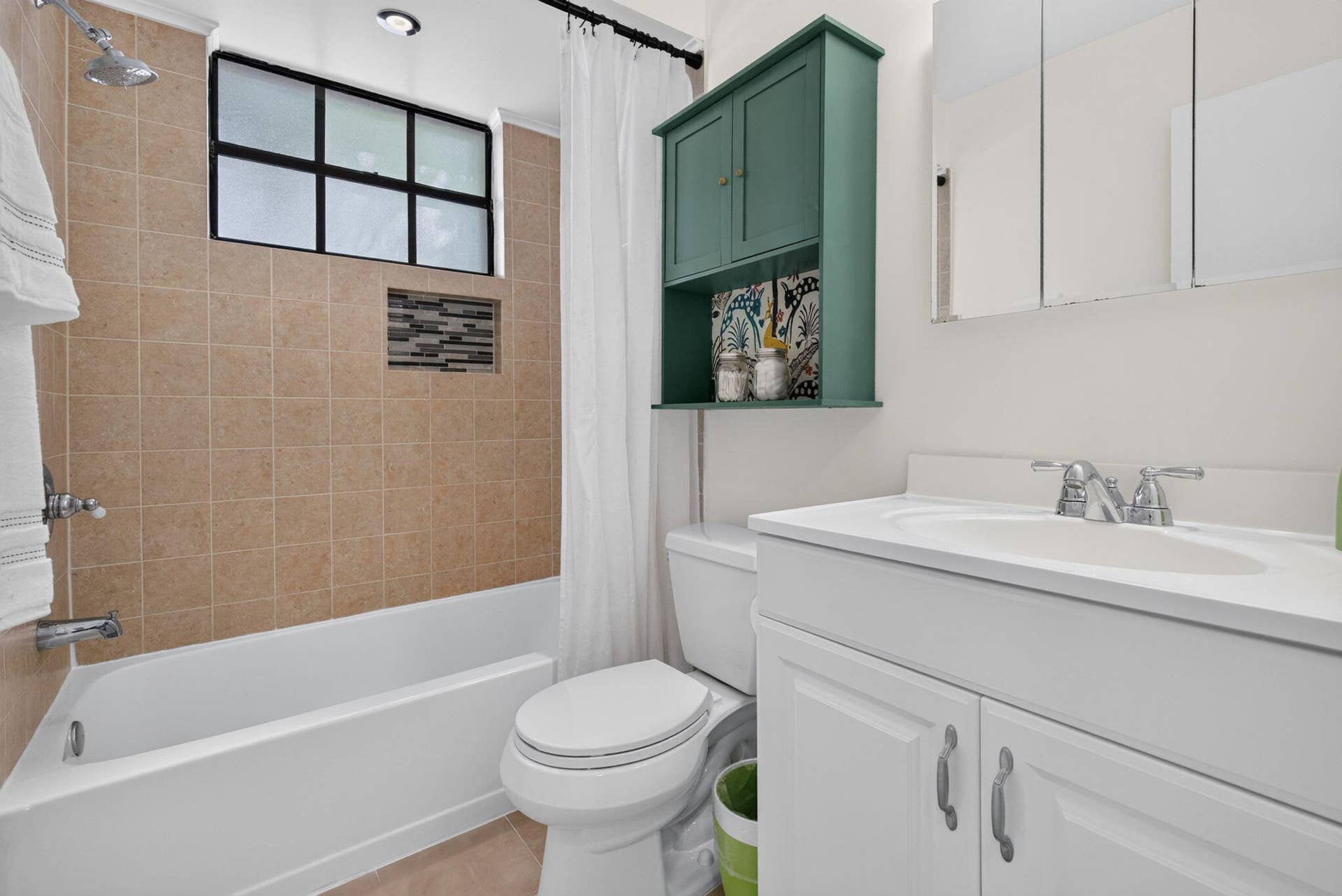 10779 NW 11TH Street, #10779, Pembroke Pines, FL 33026 38-web-or-mls-_A7A5418