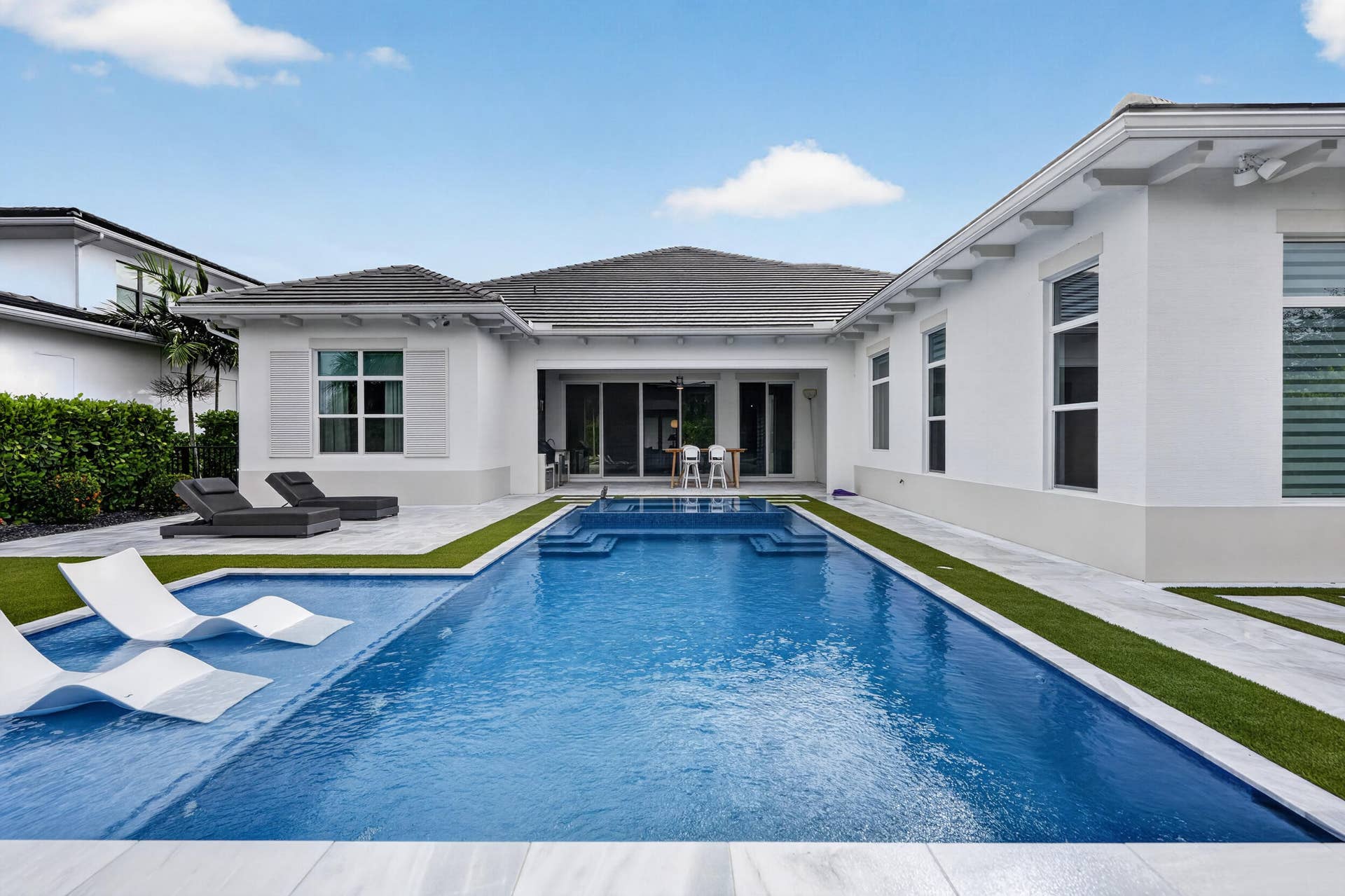 9372 Coral Isles Circle, Palm Beach Gardens, FL 33412 Pool
