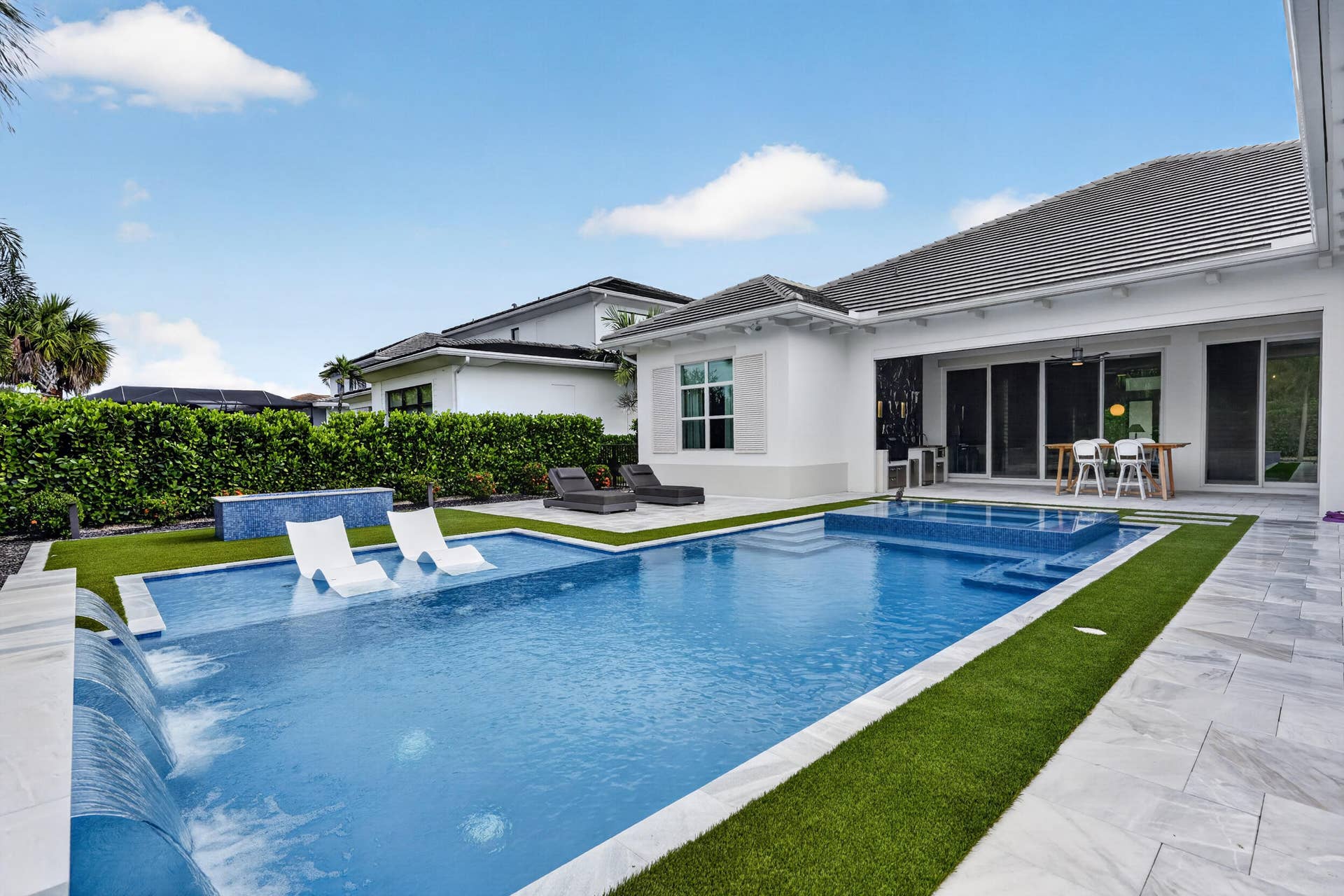 9372 Coral Isles Circle, Palm Beach Gardens, FL 33412 Pool
