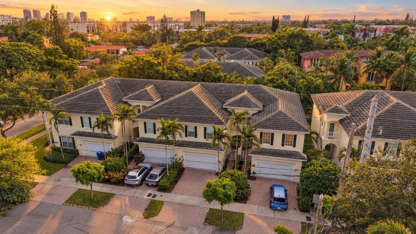 1752 NE 12TH Street, Fort Lauderdale, FL 33304 Aerial townhomes in gentle dawn light