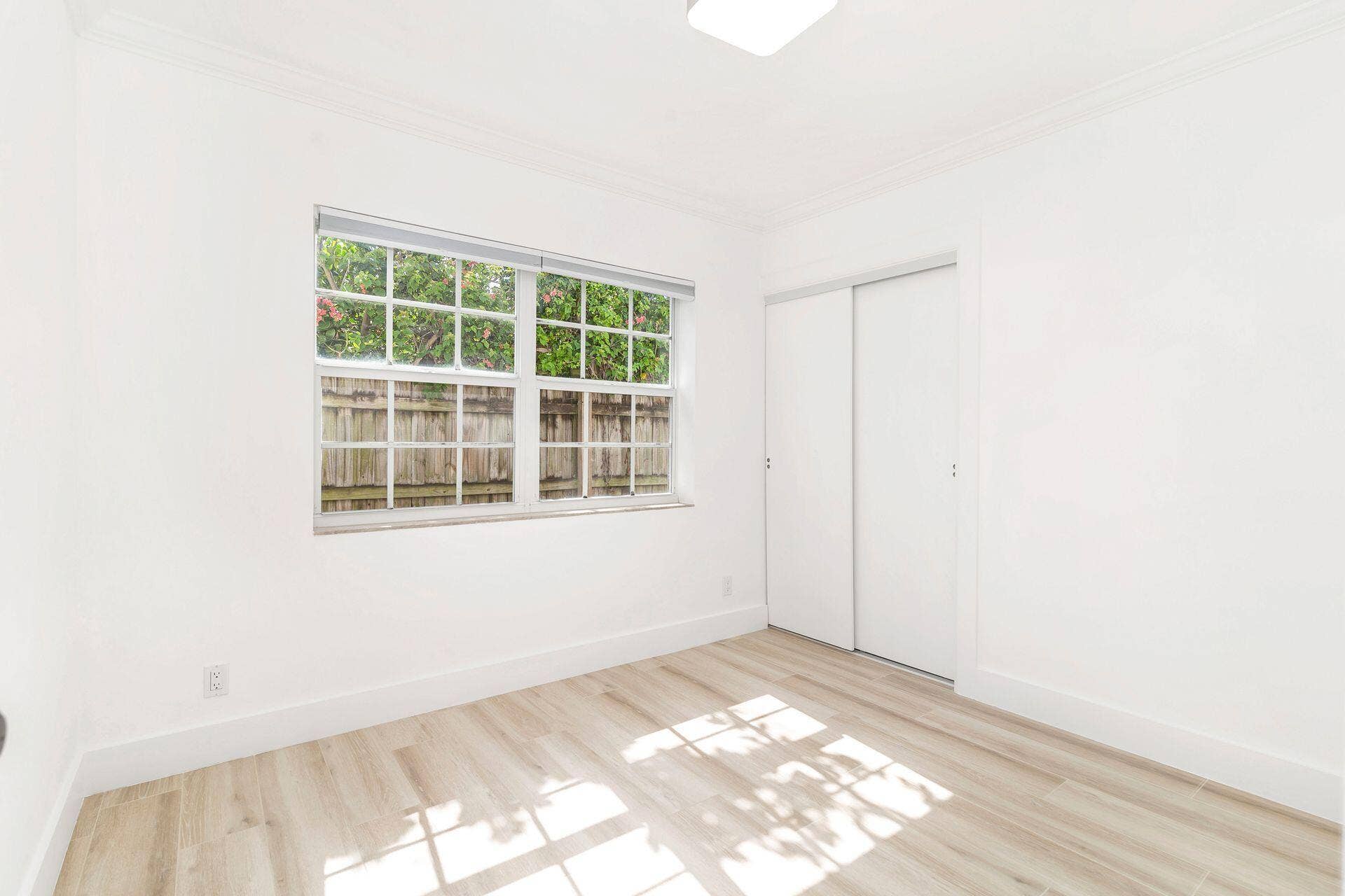 135 Edgewood Drive, West Palm Beach, FL 33405 Bedroom 2