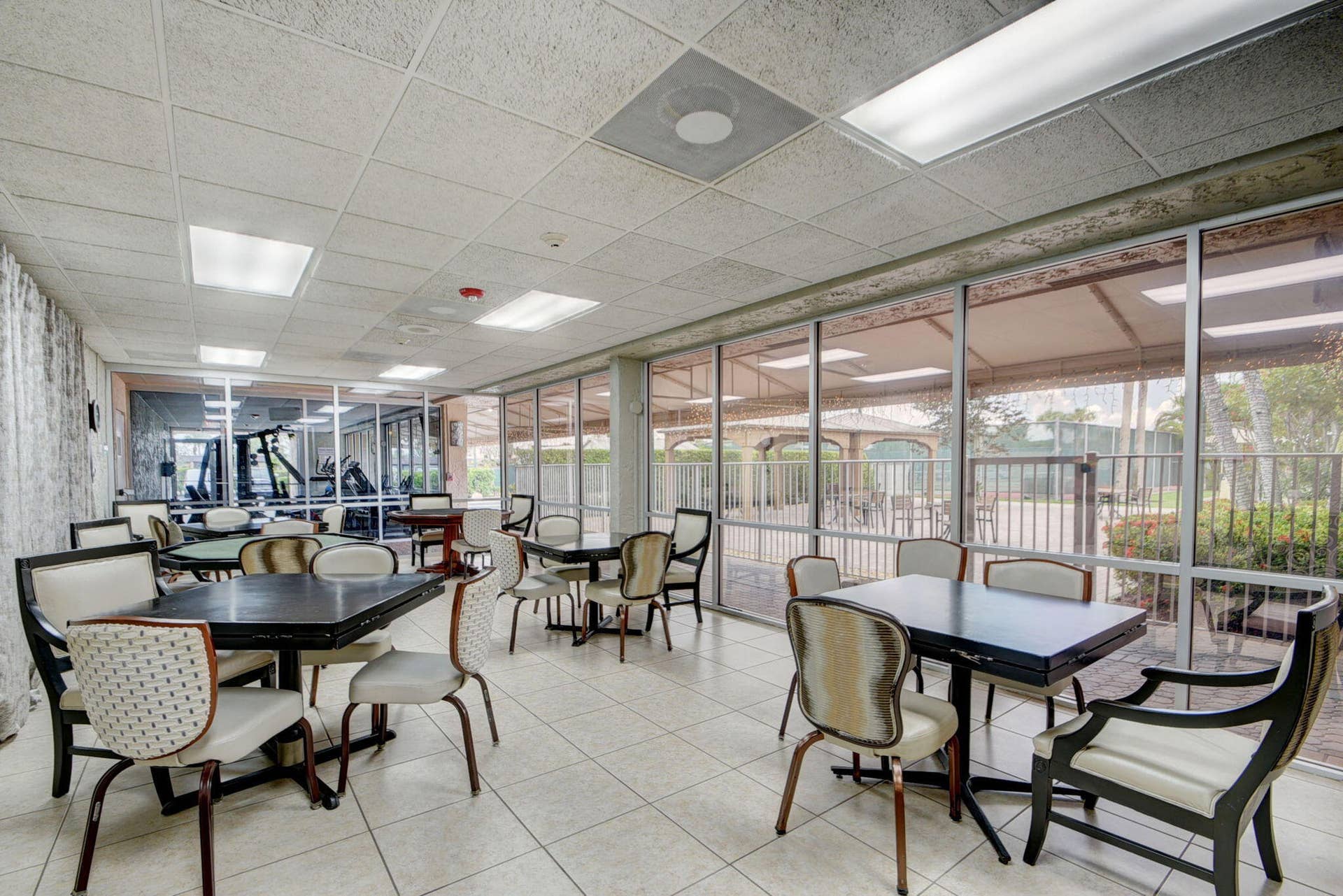 58-web-or-mls-Golden Lakes clubhouse B (
