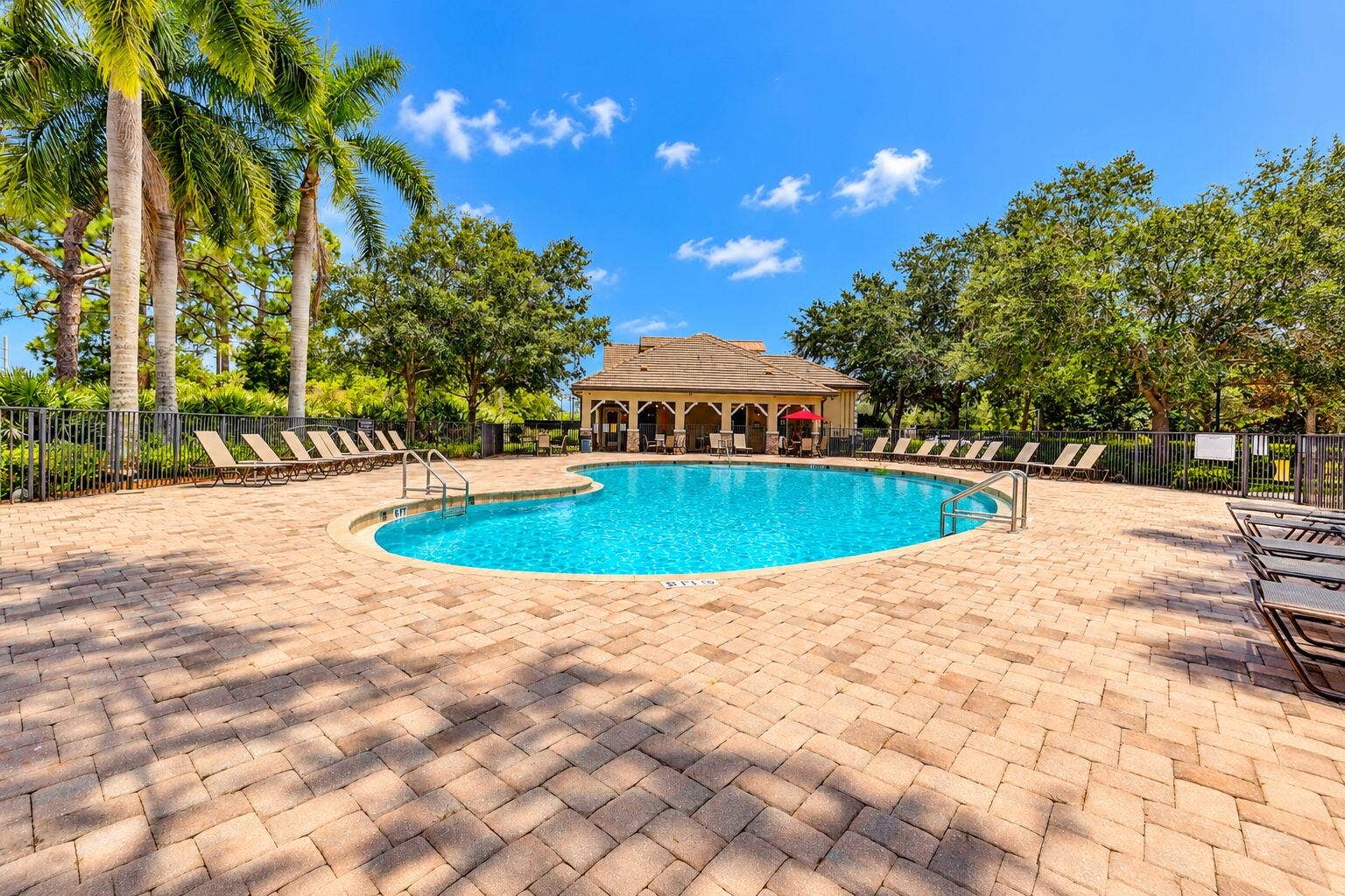 79-web-or-mls-Tropical Resort Pool Pavil