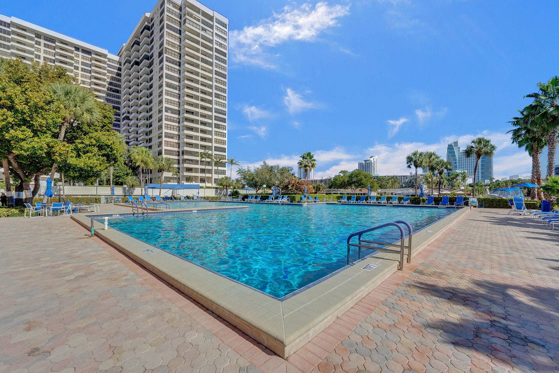 600 Three Islands Boulevard, #615, Hallandale Beach, FL 33009 Image 37