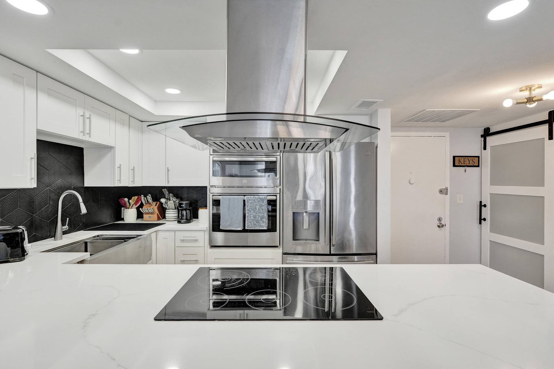 600 Three Islands Boulevard, #615, Hallandale Beach, FL 33009 Image 08