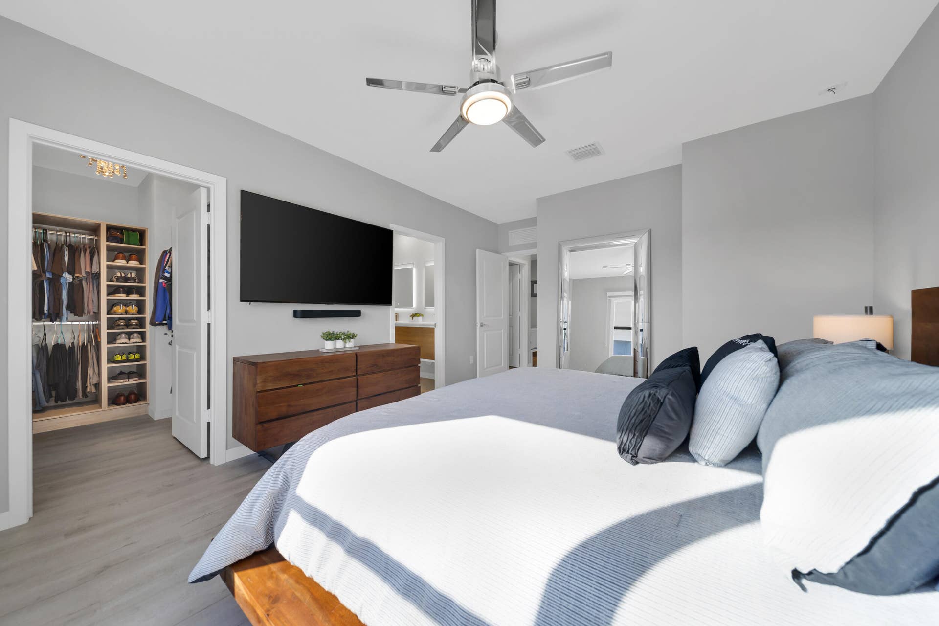 545 NW 17th Street, Fort Lauderdale, FL 33311 -545 NW 17TH ST-BO-13
