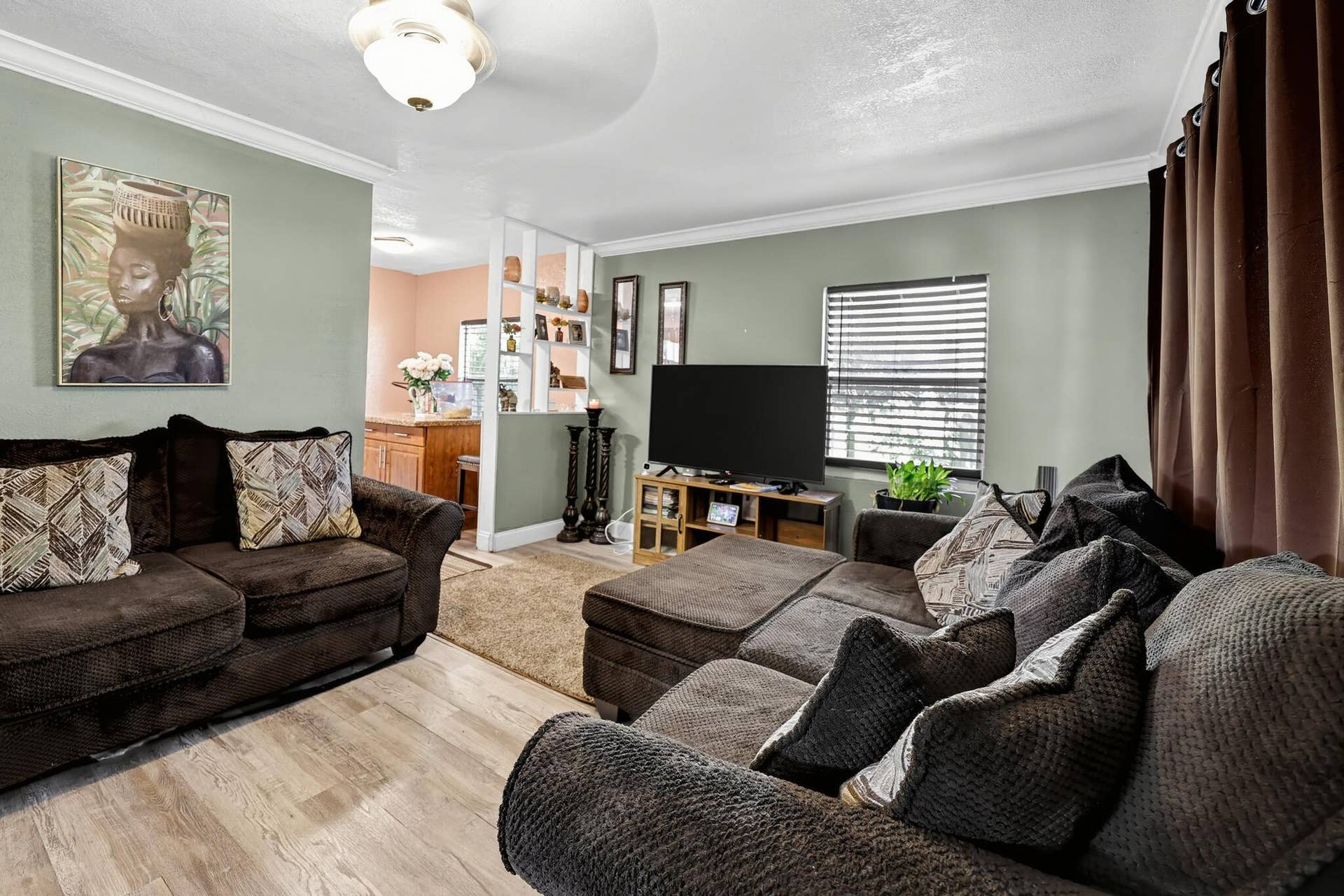 628 58TH Street, West Palm Beach, FL 33407 12_628_58th_St-Living_room-0259