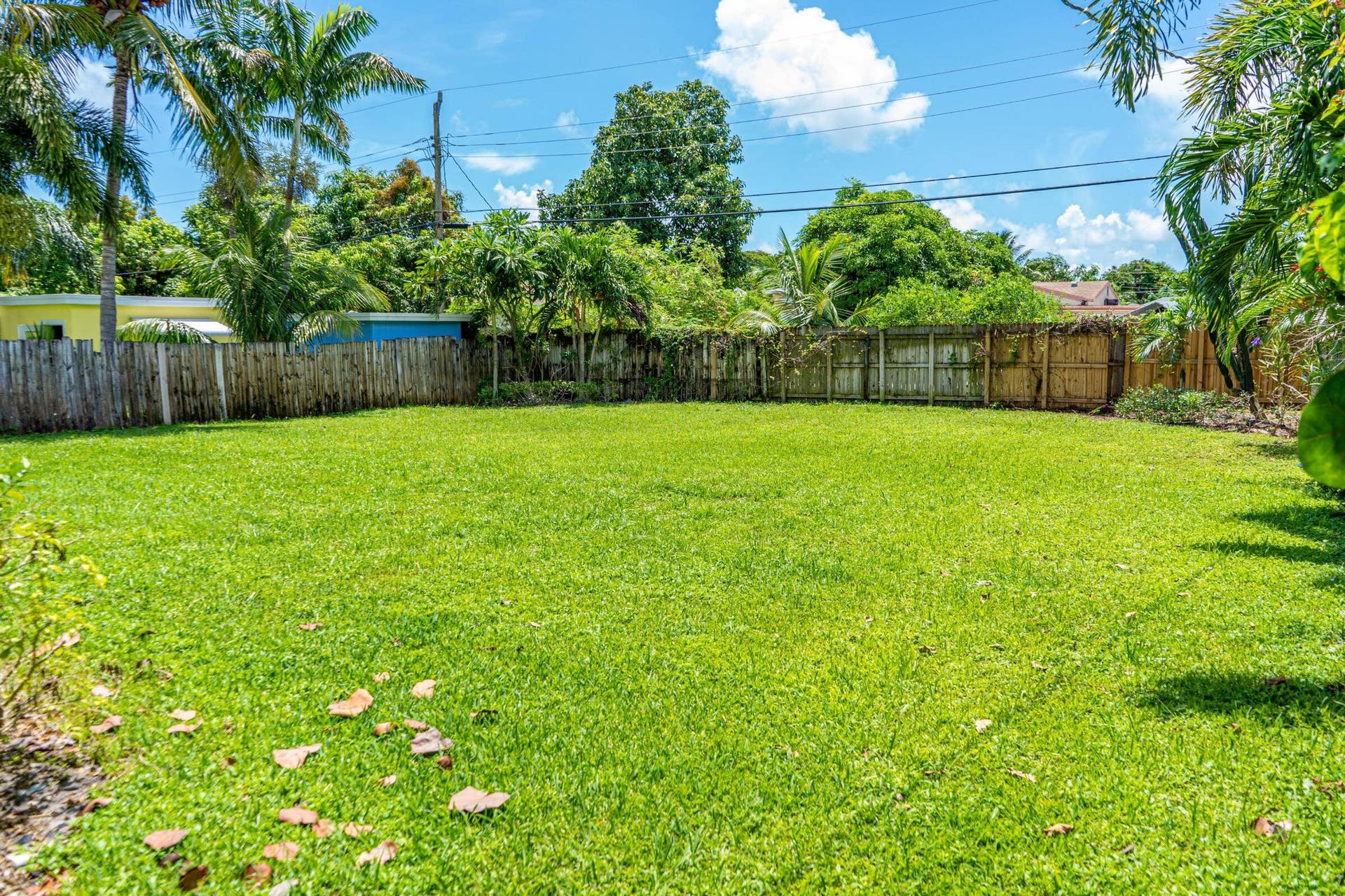 246 NE 14TH Street, Delray Beach, FL 33444 246 yard2