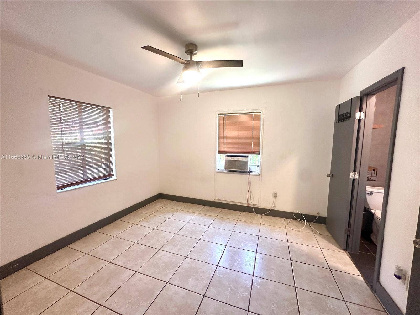 1418 SW 27th Street, #1-4, Fort Lauderdale, FL 33315 1418 6